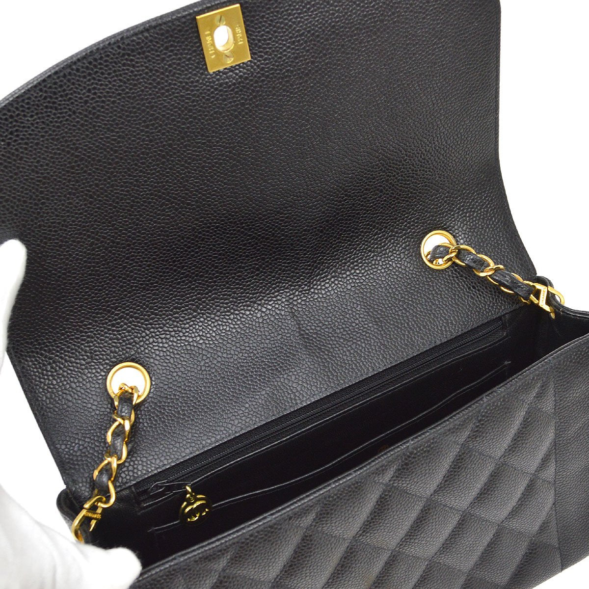 CHANEL 1994-1996 Black Caviar Diana Medium