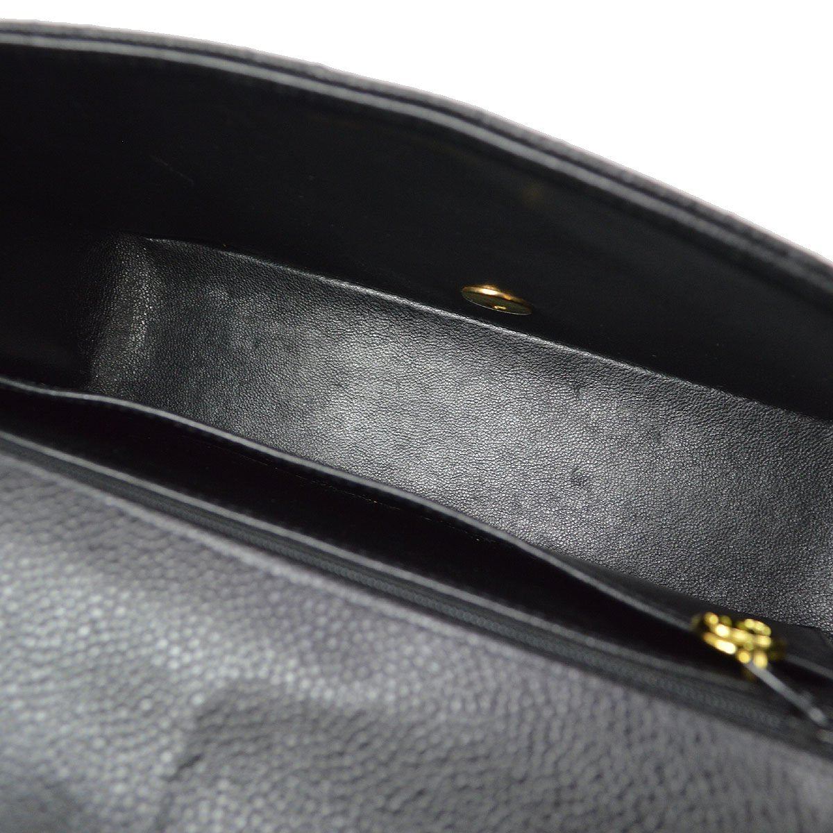 CHANEL 1994-1996 Black Caviar Diana Medium