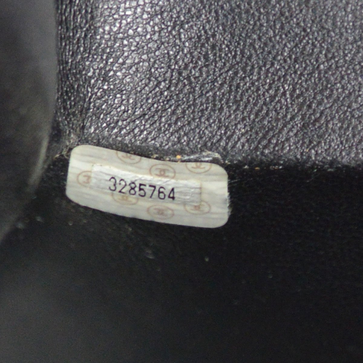 CHANEL 1994-1996 Black Caviar Diana Medium