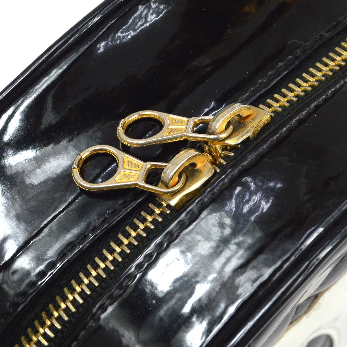 CHANEL 1995 Round Vanity Handbag