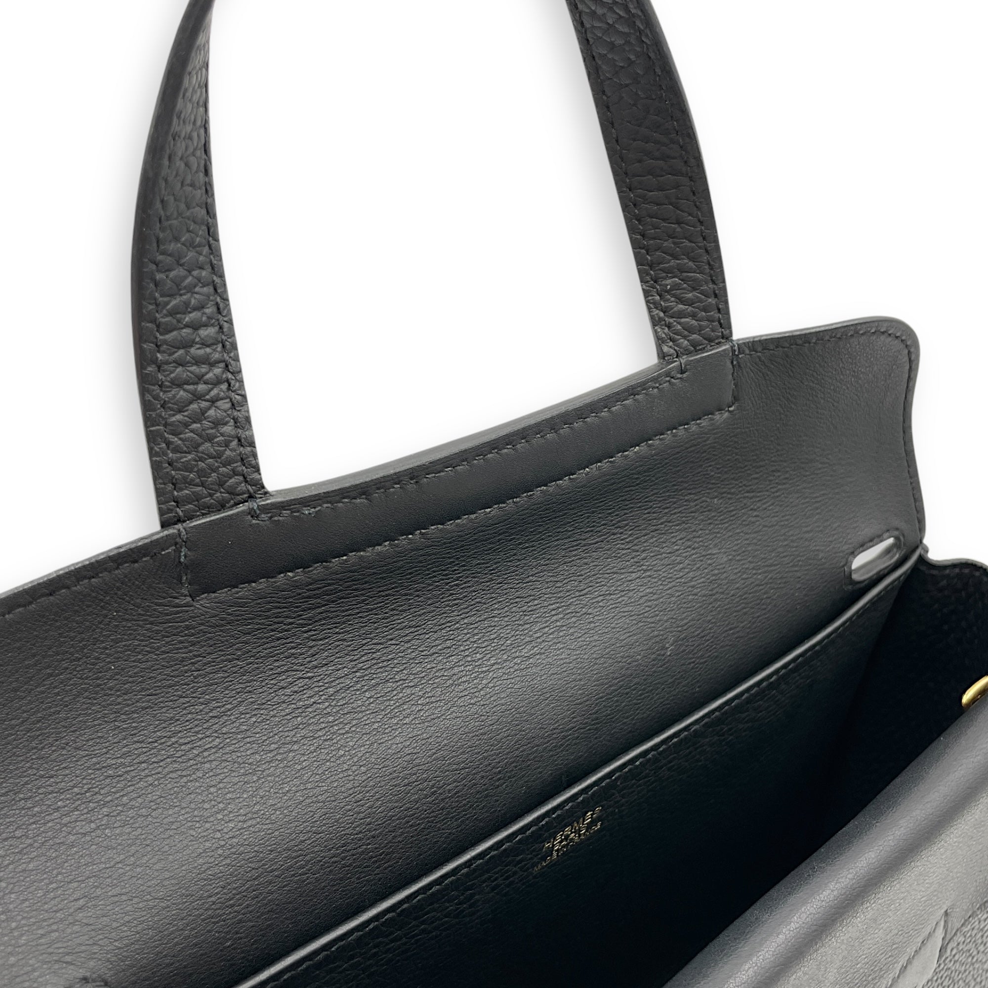 Halzan 25 Black in Clemence, Gold hardware