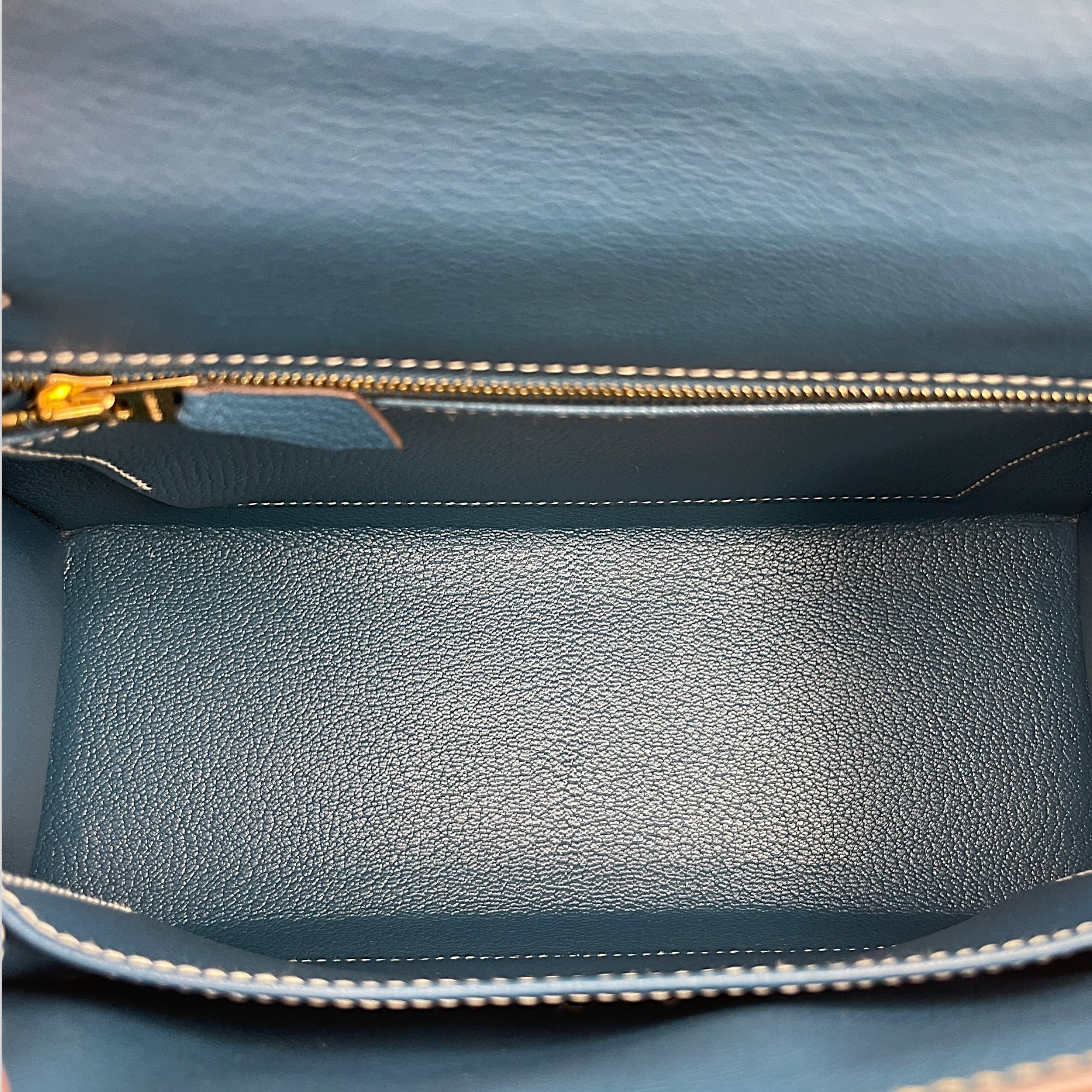 Sellier Kelly Candy 25 Rouge Casaque/Blue Thalassa in Epsom, Permabrass hardware