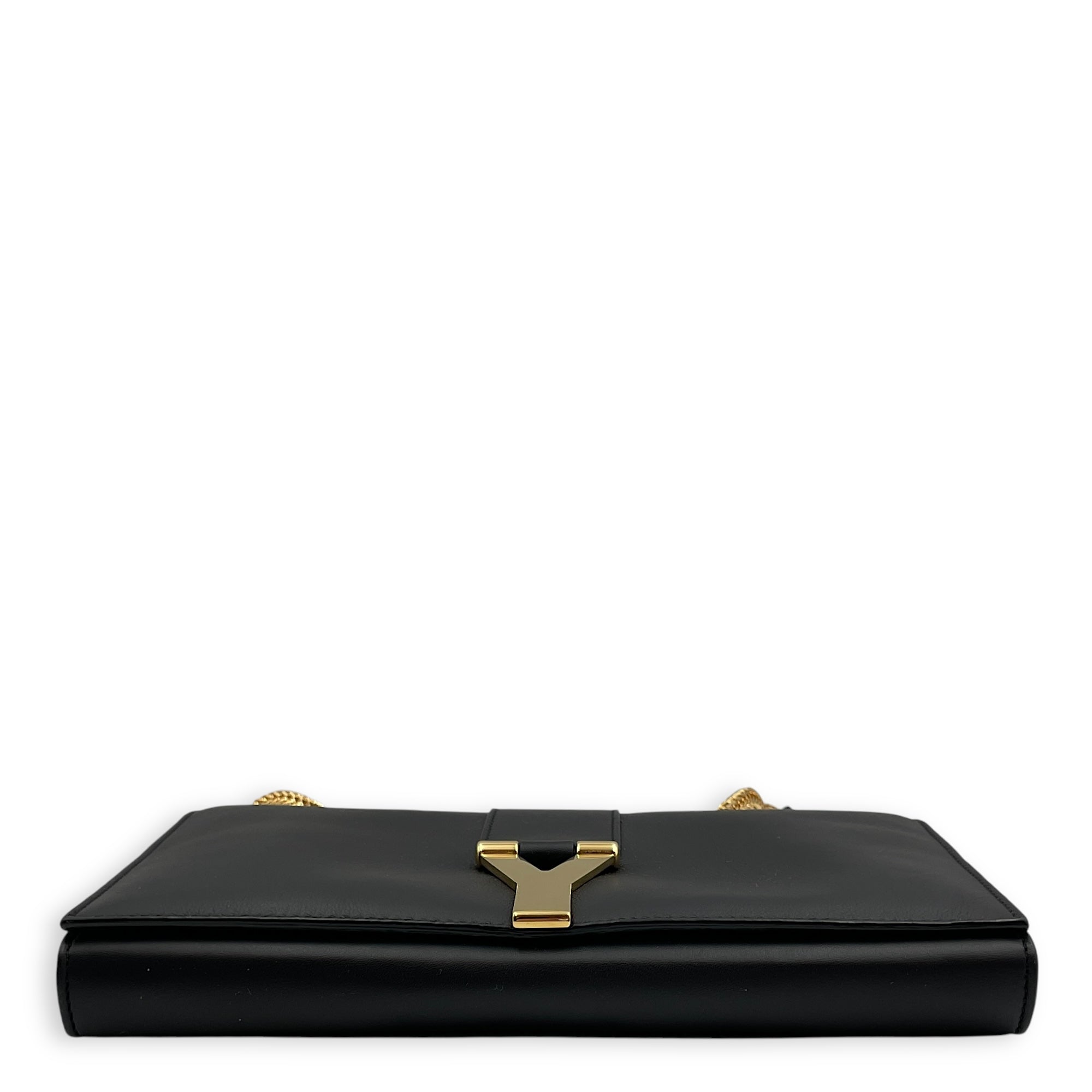 Y 22cm Black Clutch On Chain in Calfskin, Gold hardware