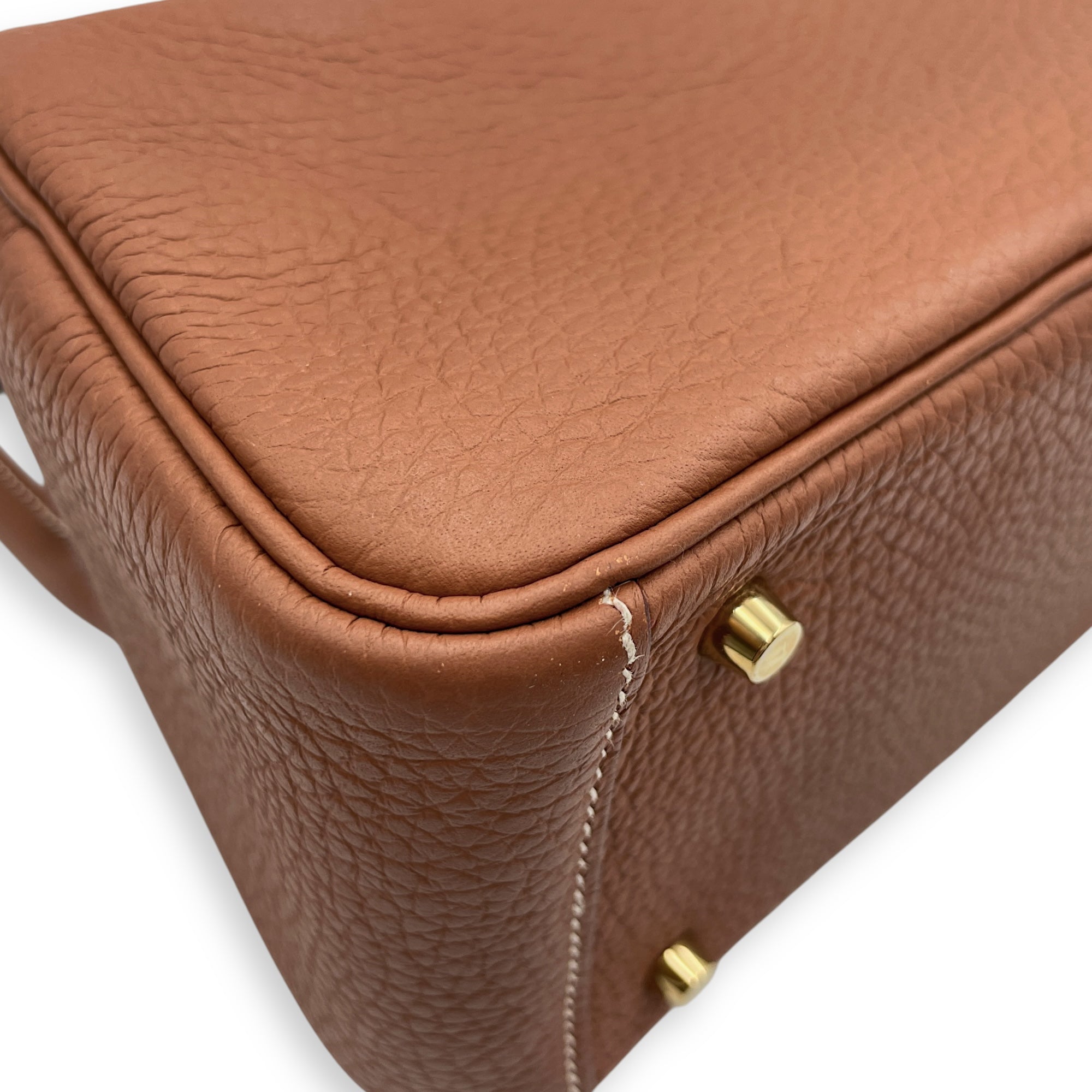 Lindy Mini Gold in Clemence, Gold hardware