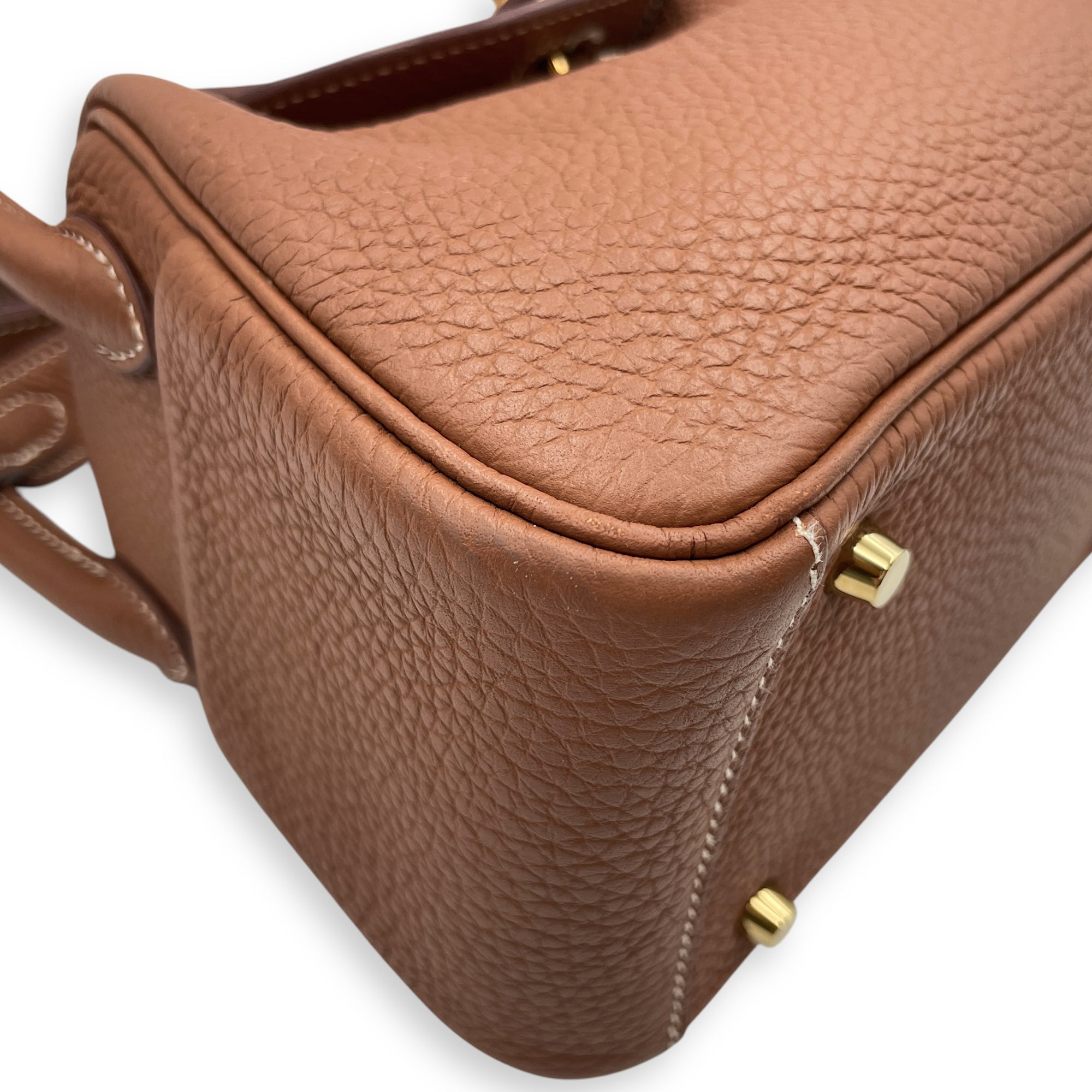 Lindy Mini Gold in Clemence, Gold hardware
