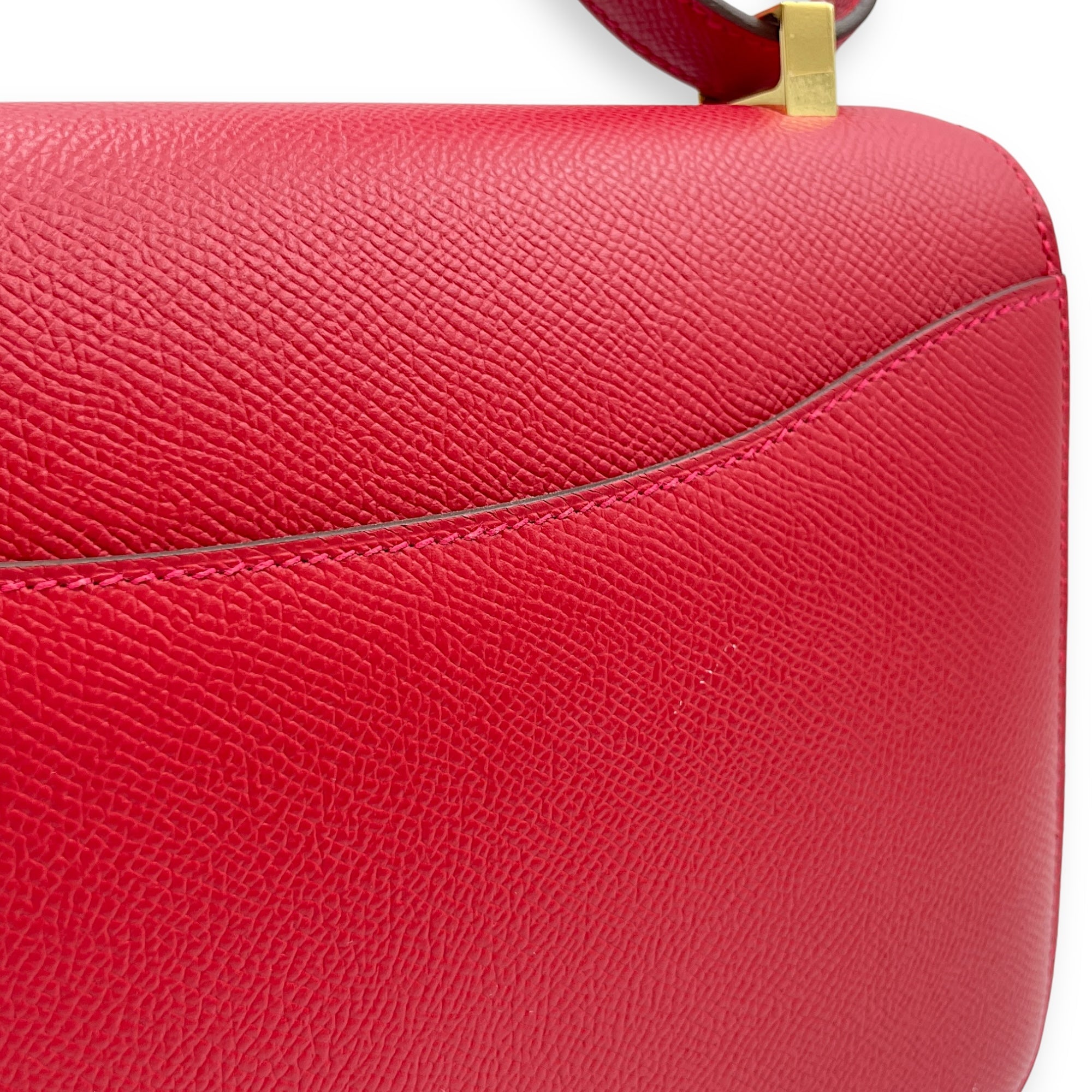 Constance 1 24 Rouge Casaque in Epsom, Gold hardware
