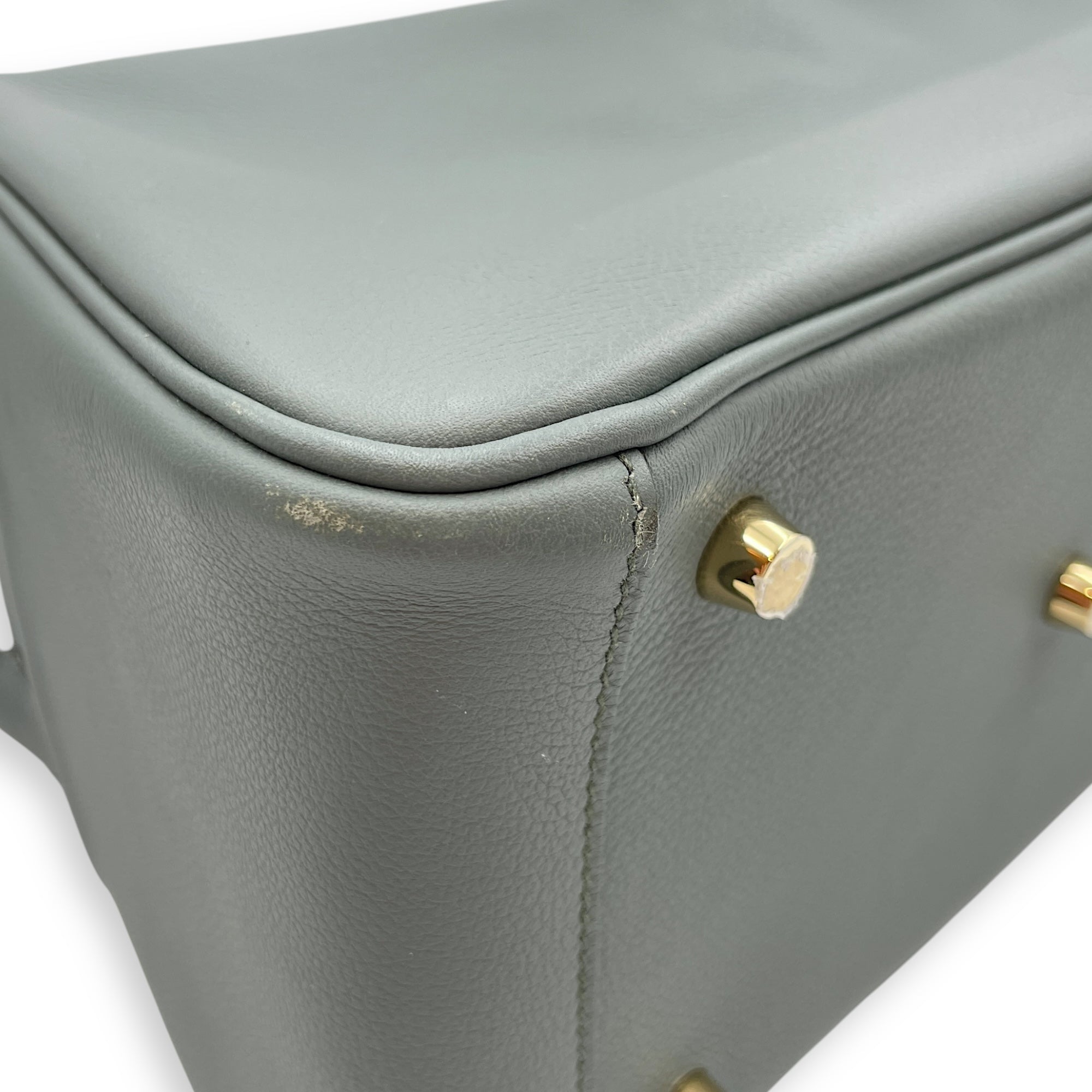 Lindy 26 Vert Amande in Evercolor, Gold hardware