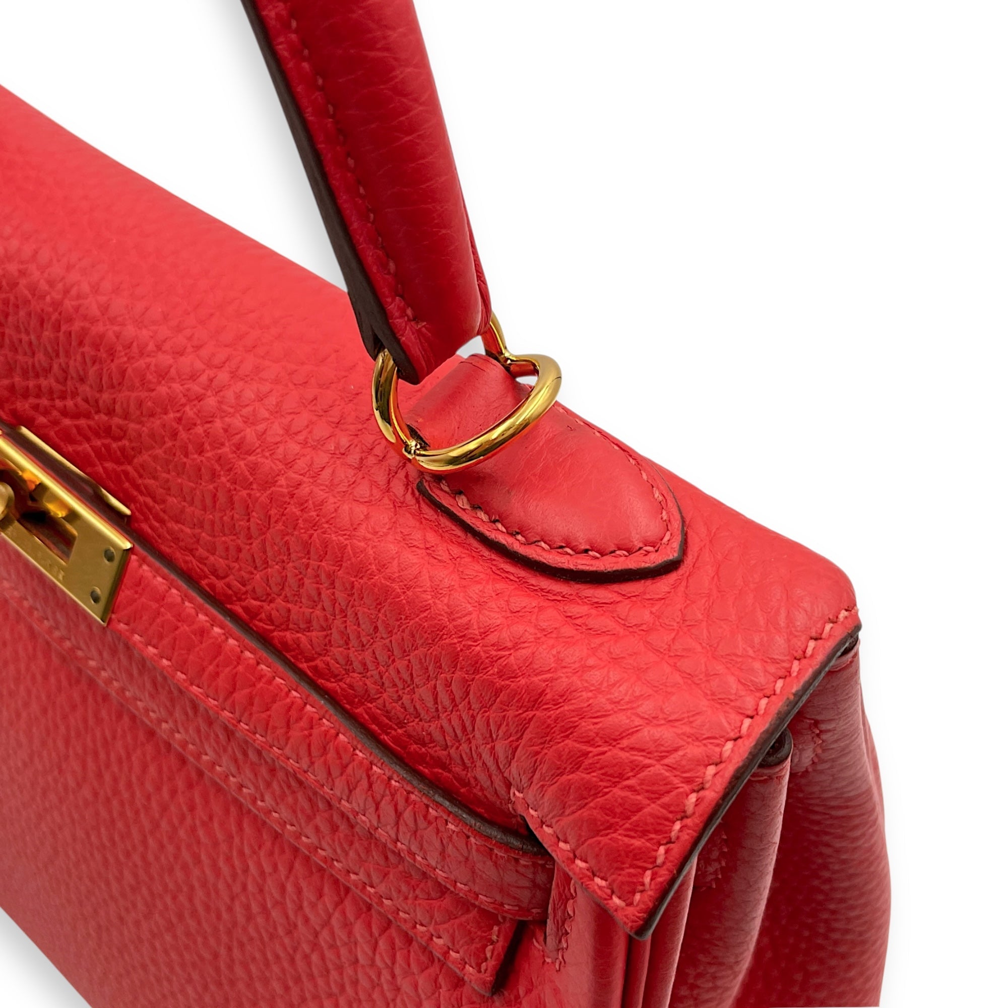 Kelly 25 Rouge Pivoine in Togo, Gold hardware