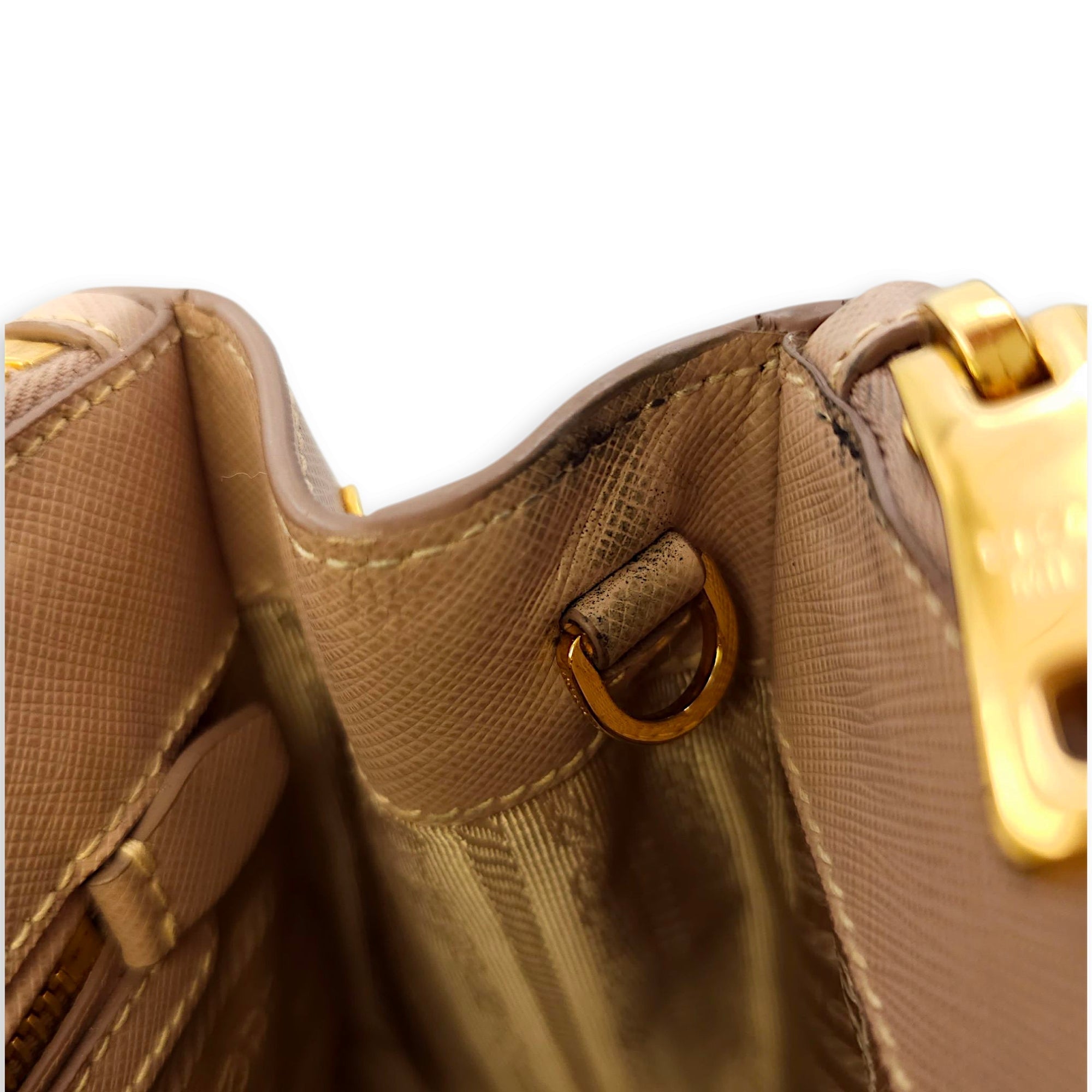 Galleria Medium Beige Top Handle Bag in Saffiano Leather, Gold hardware