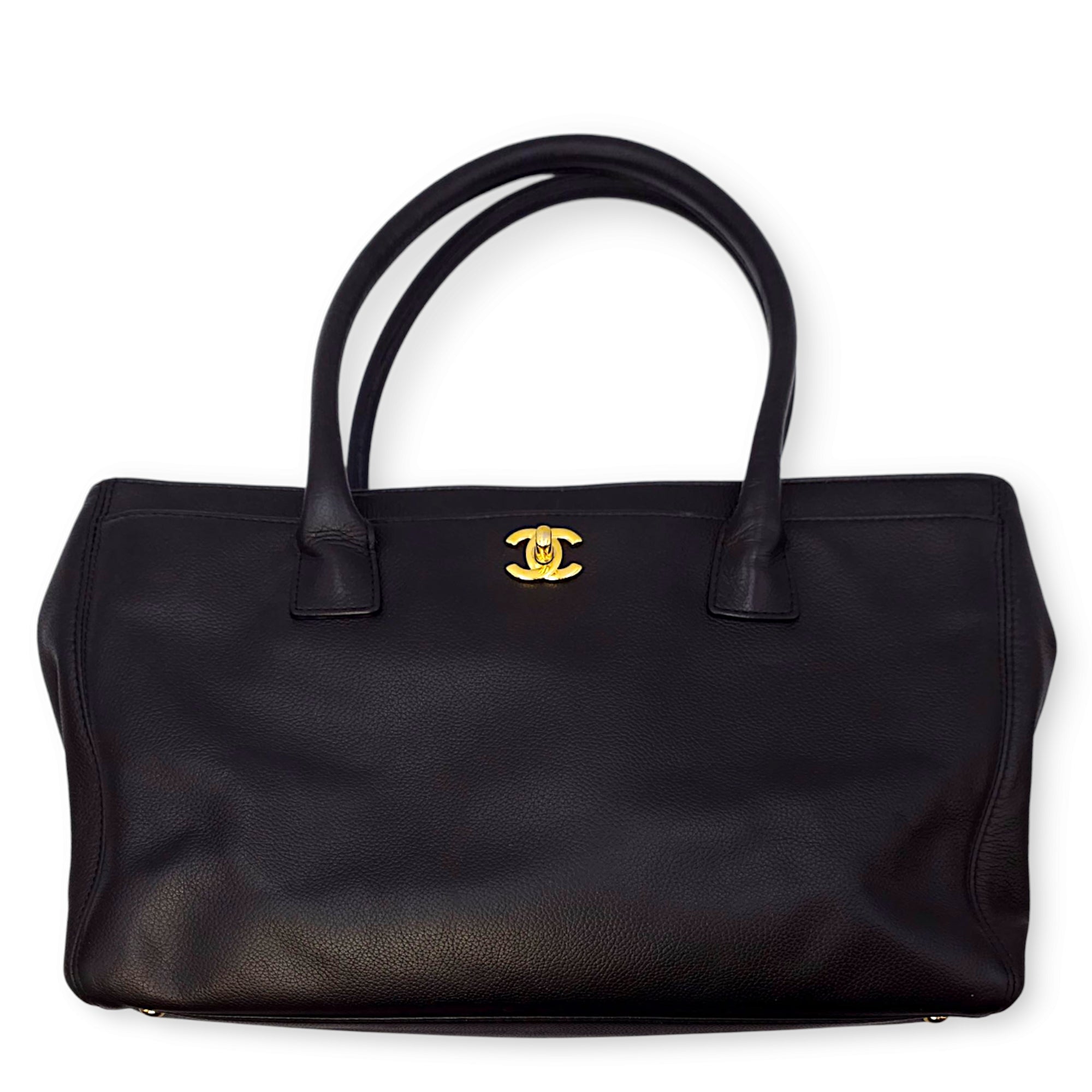 CC Executive Shopper Black Tote Bag in Calfskin, Gold hardware