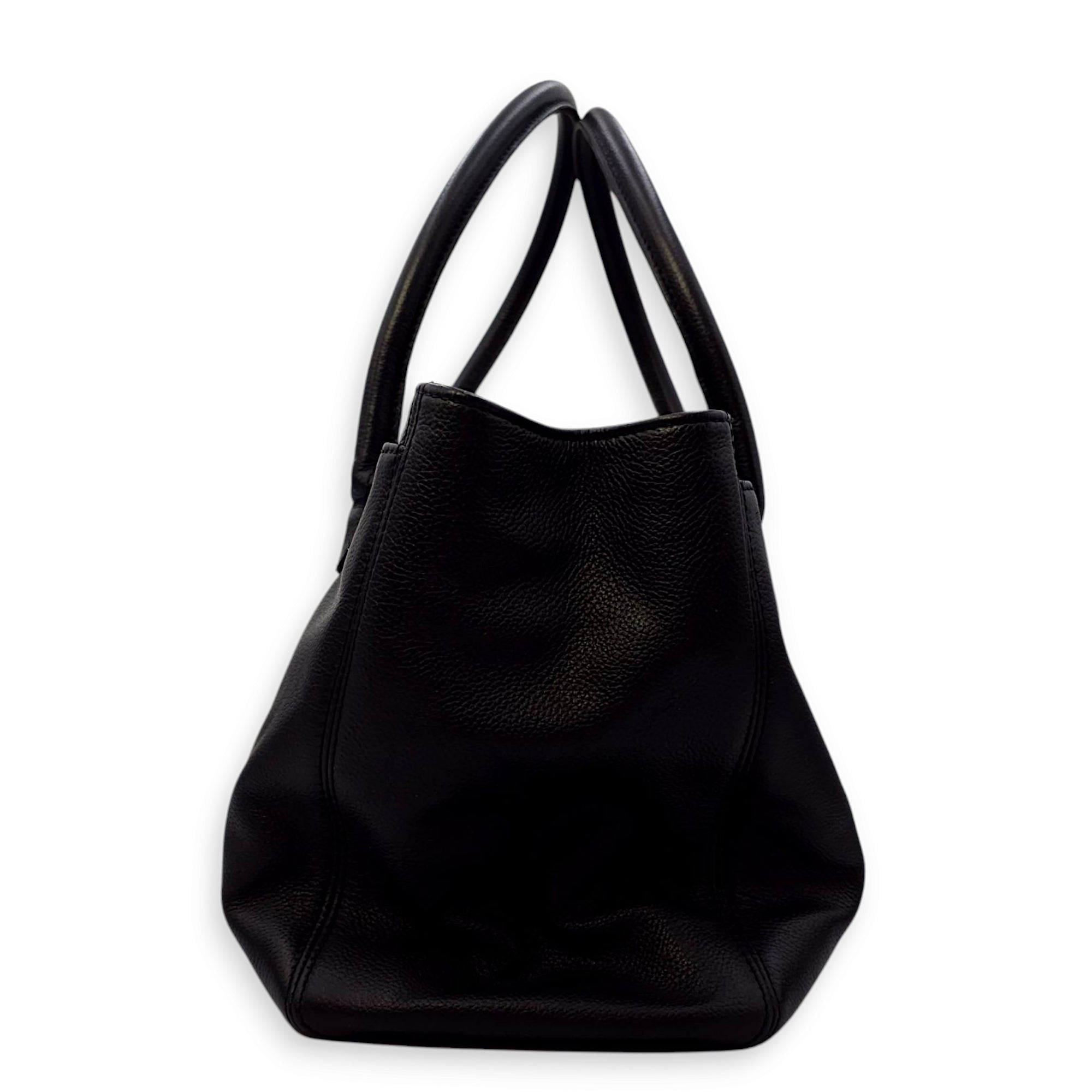 CC Executive Shopper Black Tote Bag in Calfskin, Gold hardware