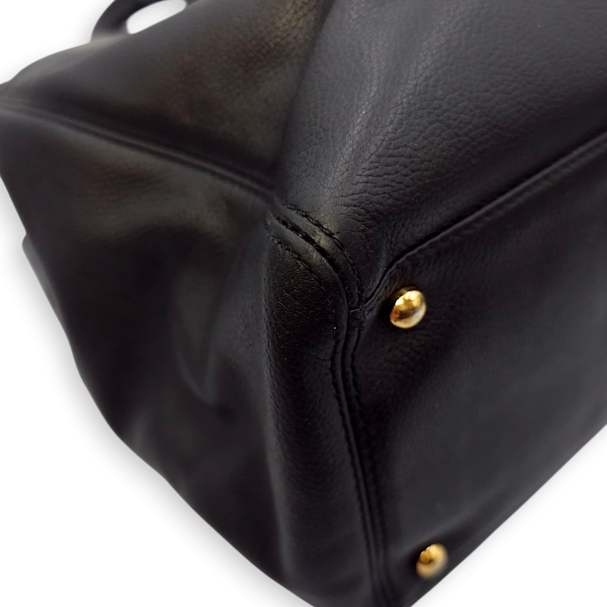 CC Executive Shopper Black Tote Bag in Calfskin, Gold hardware