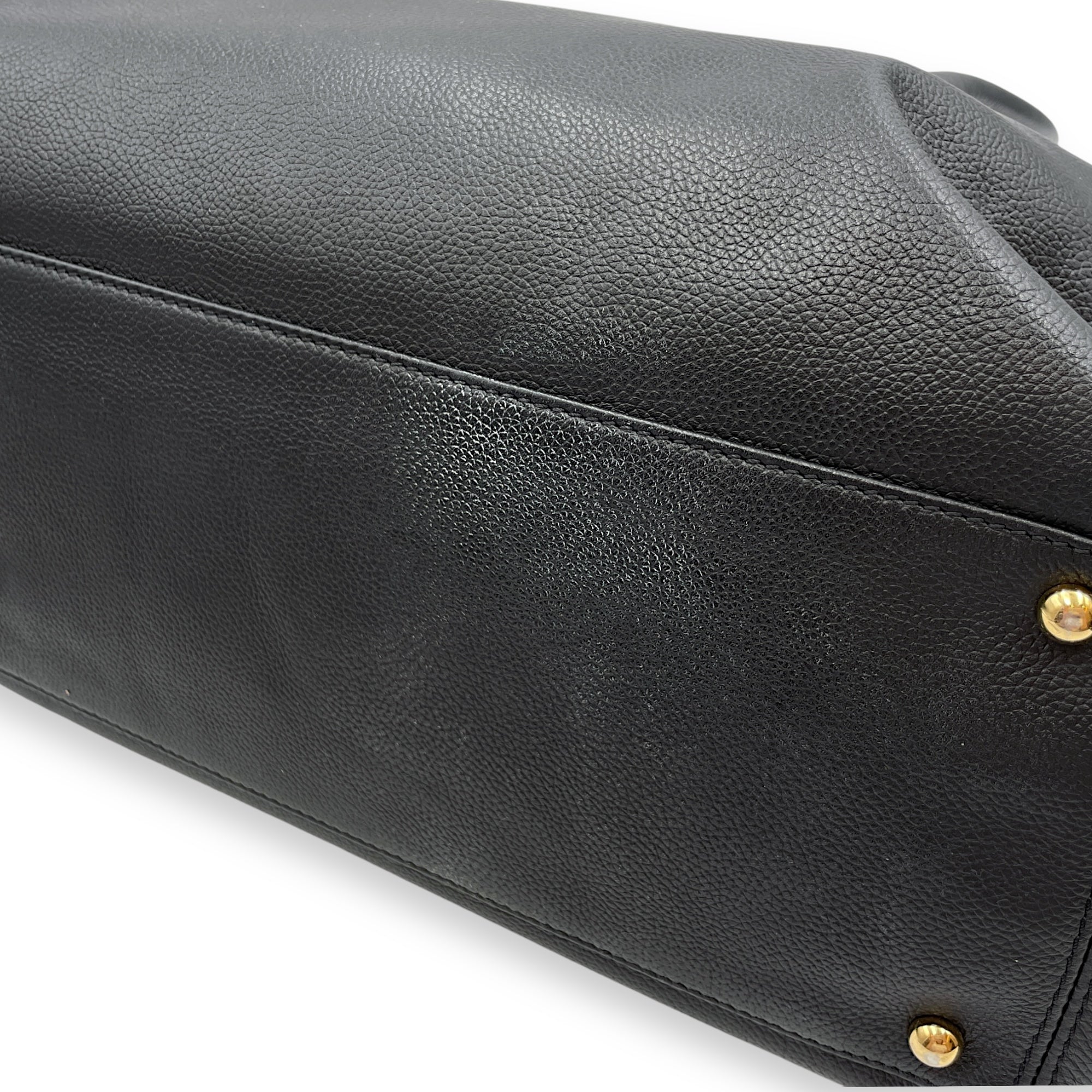 CC Executive Shopper Black Tote Bag in Calfskin, Gold hardware