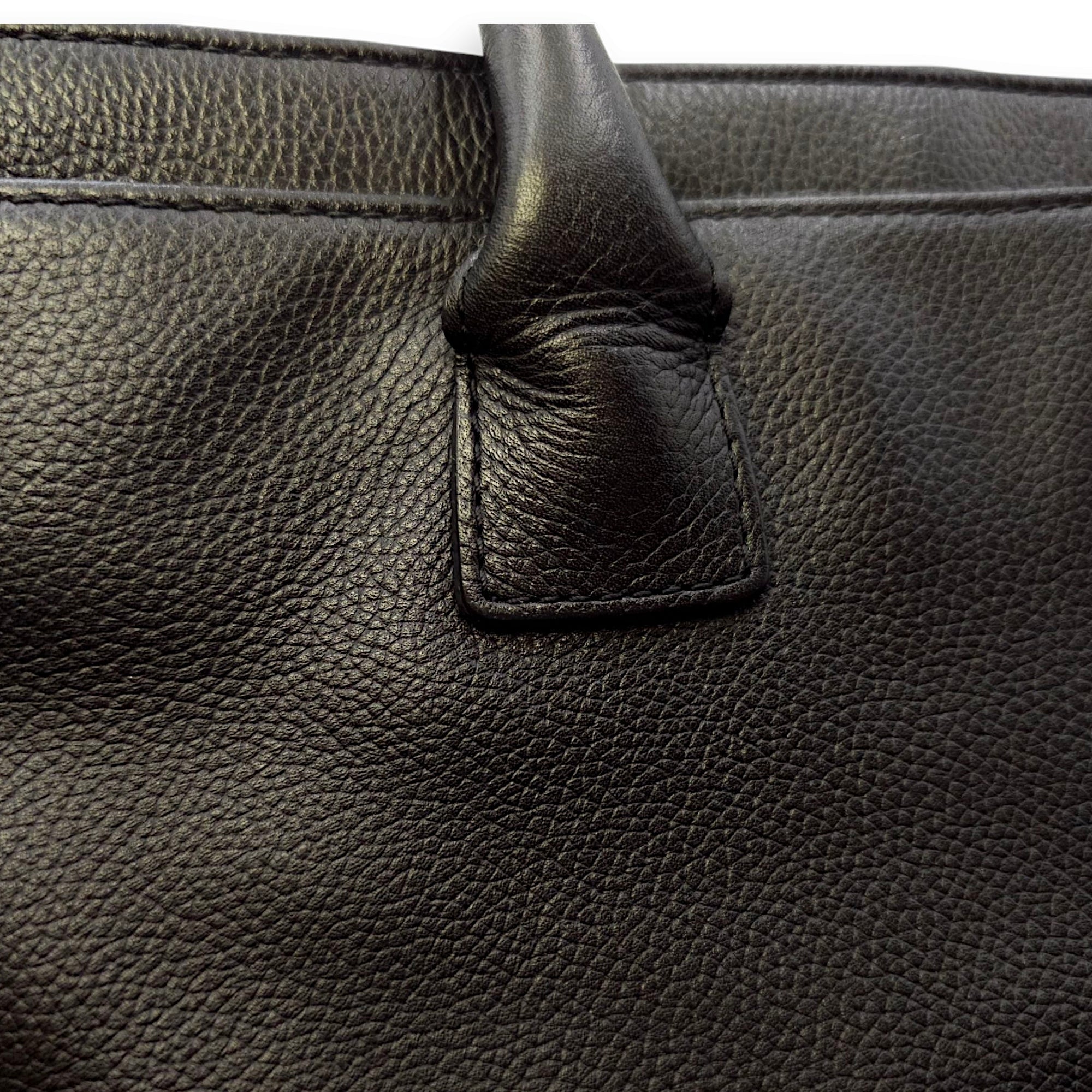 CC Executive Shopper Black Tote Bag in Calfskin, Gold hardware