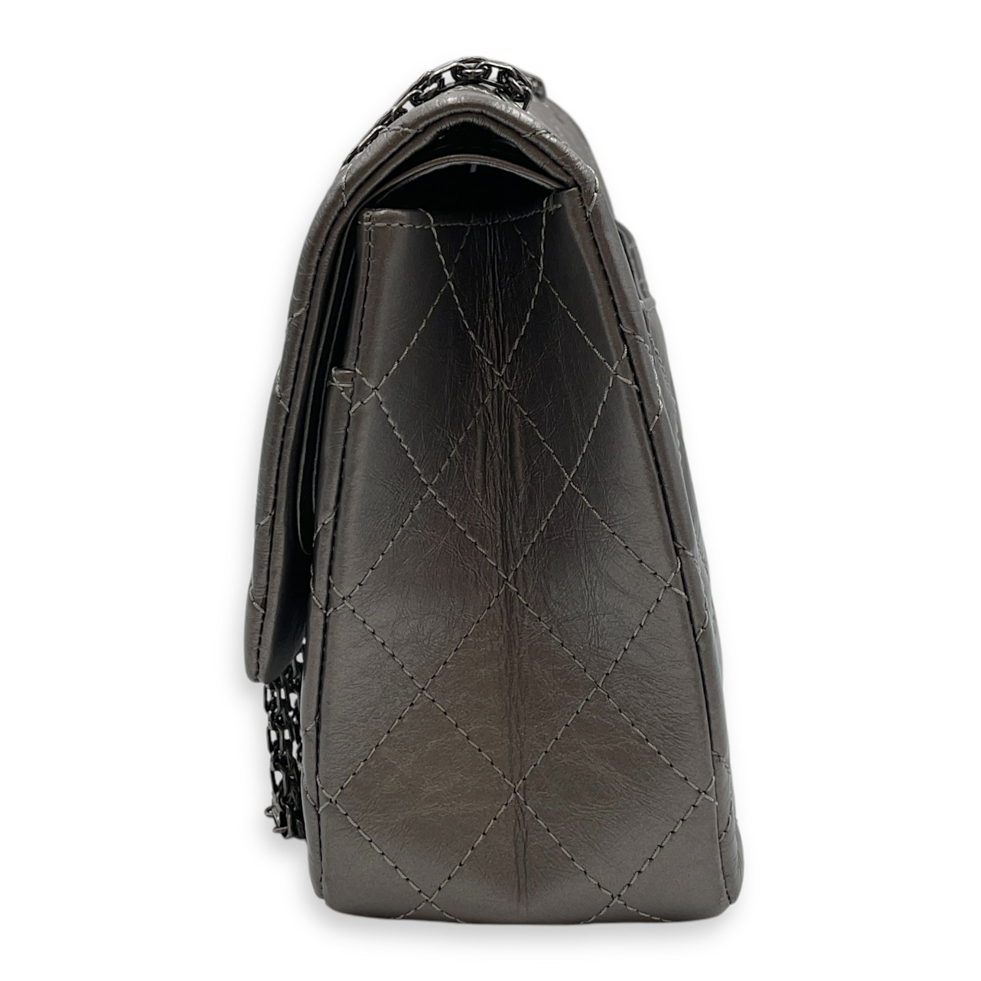 2.55 Reissue Silver Shoulder Bag in Distressed Leather, Ruthenium hardware