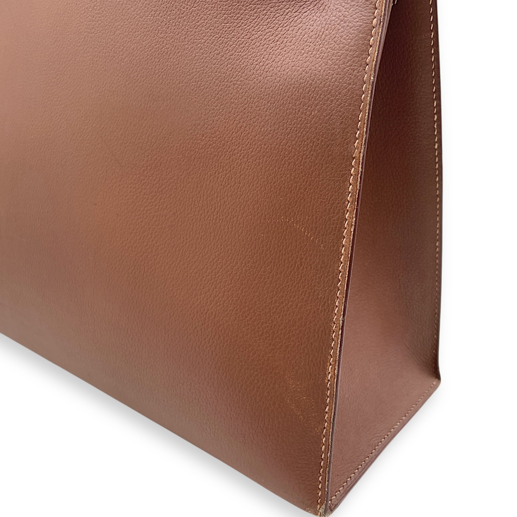 Sellier Kelly 32 Noisette in Veau Grain Lisse, Gold hardware