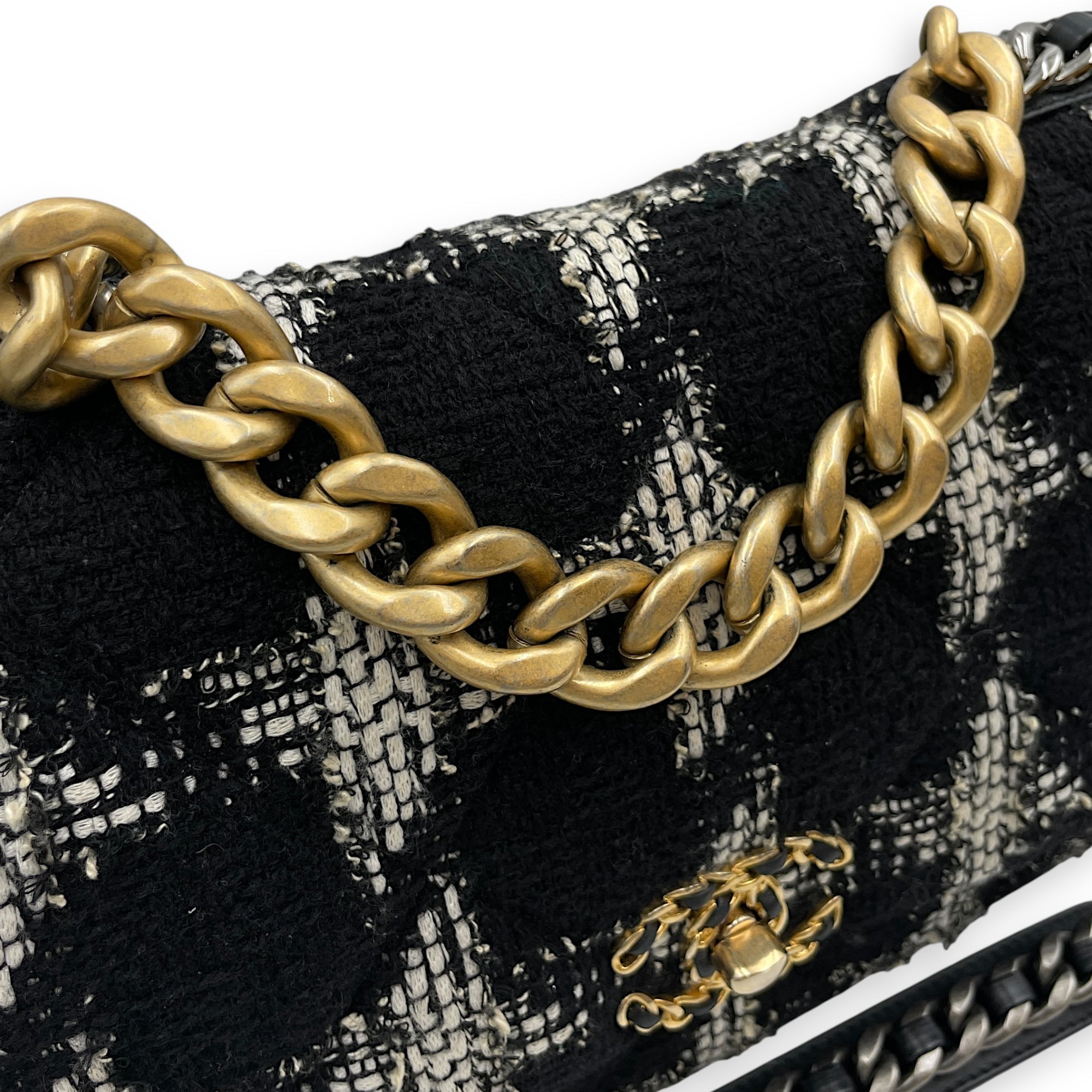 Quilted Large Black/White Shoulder Bag in Tweed, Gold hardware