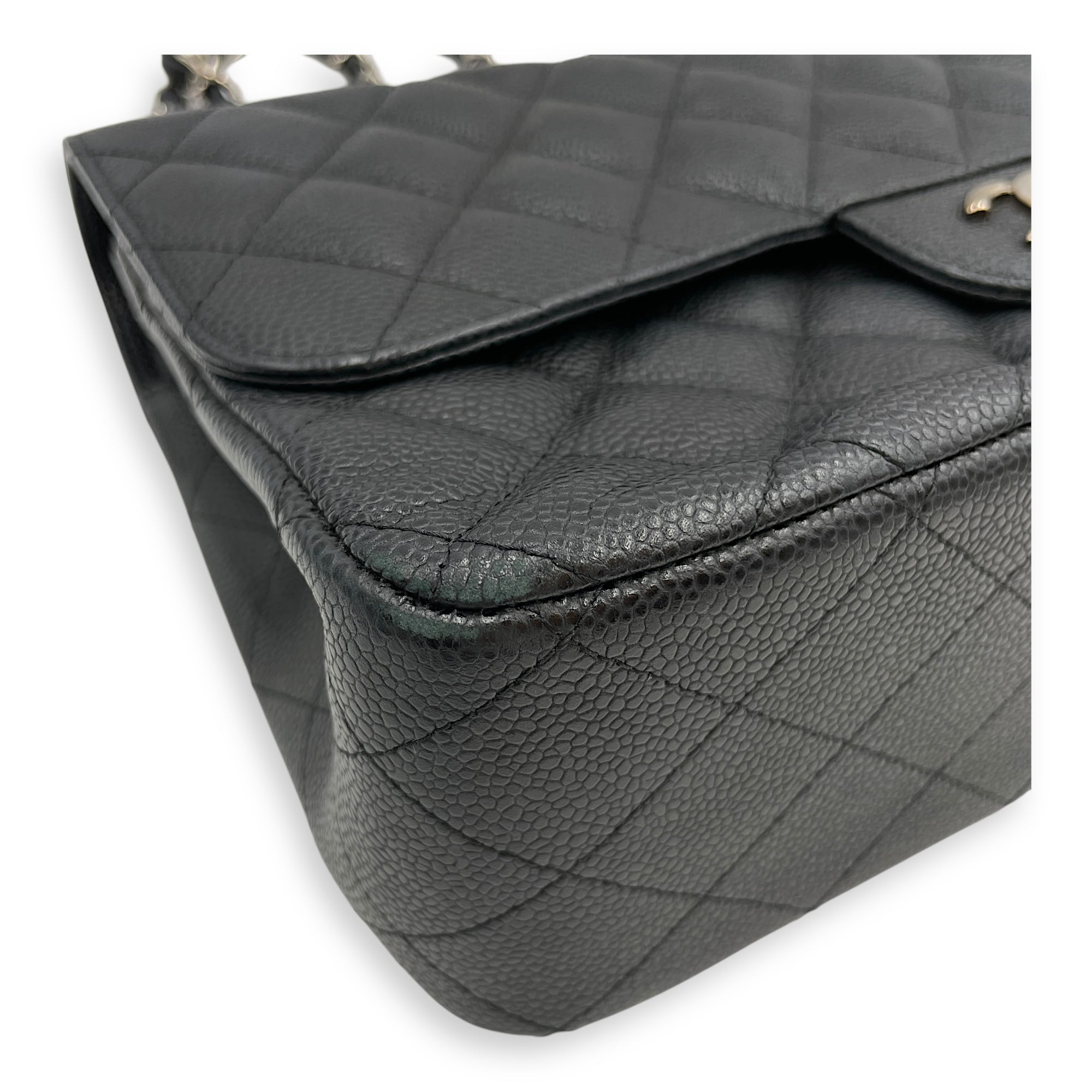 Classic Jumbo (DF) Black Shoulder Bag in Caviar Leather, Silver hardware