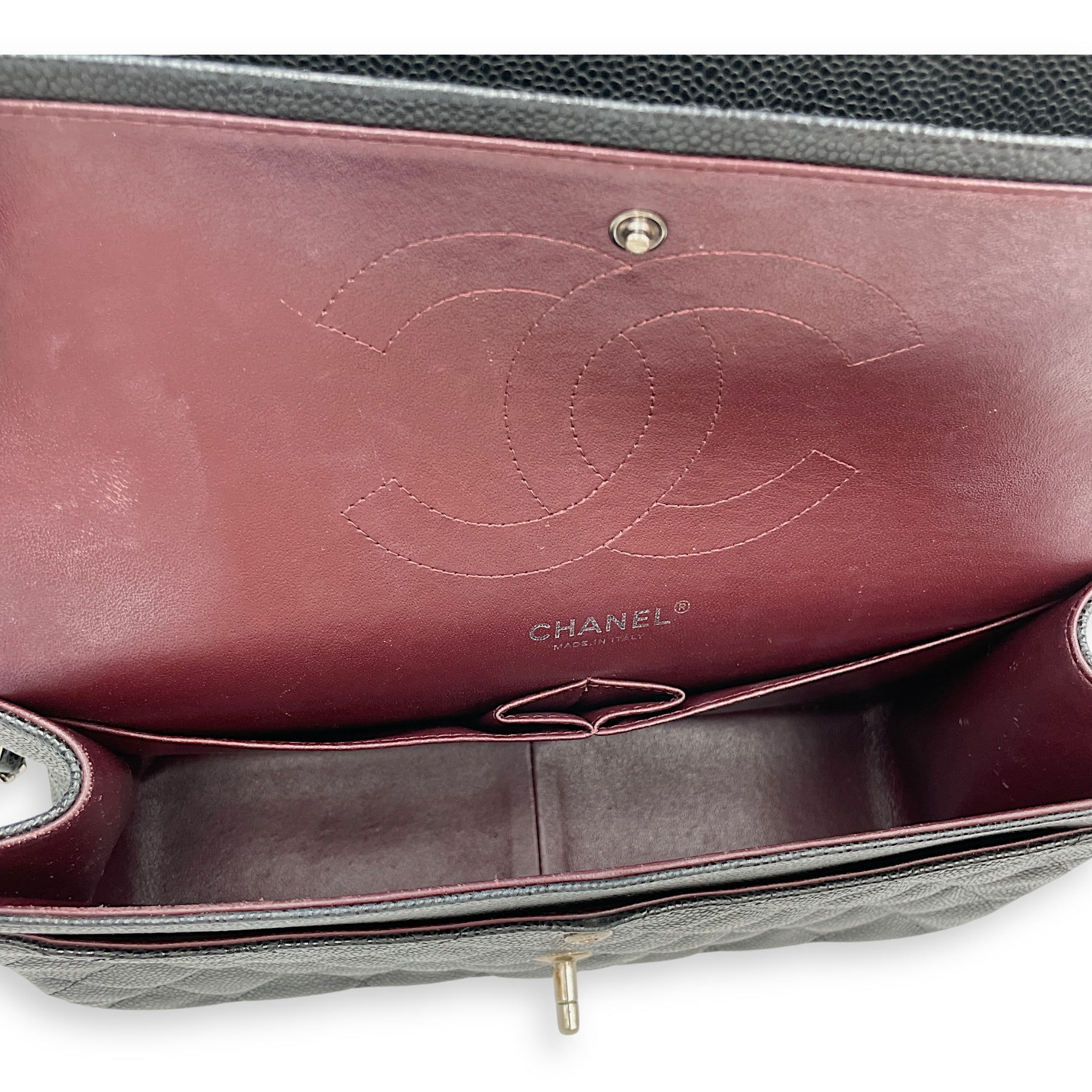Classic Jumbo (DF) Black Shoulder Bag in Caviar Leather, Silver hardware
