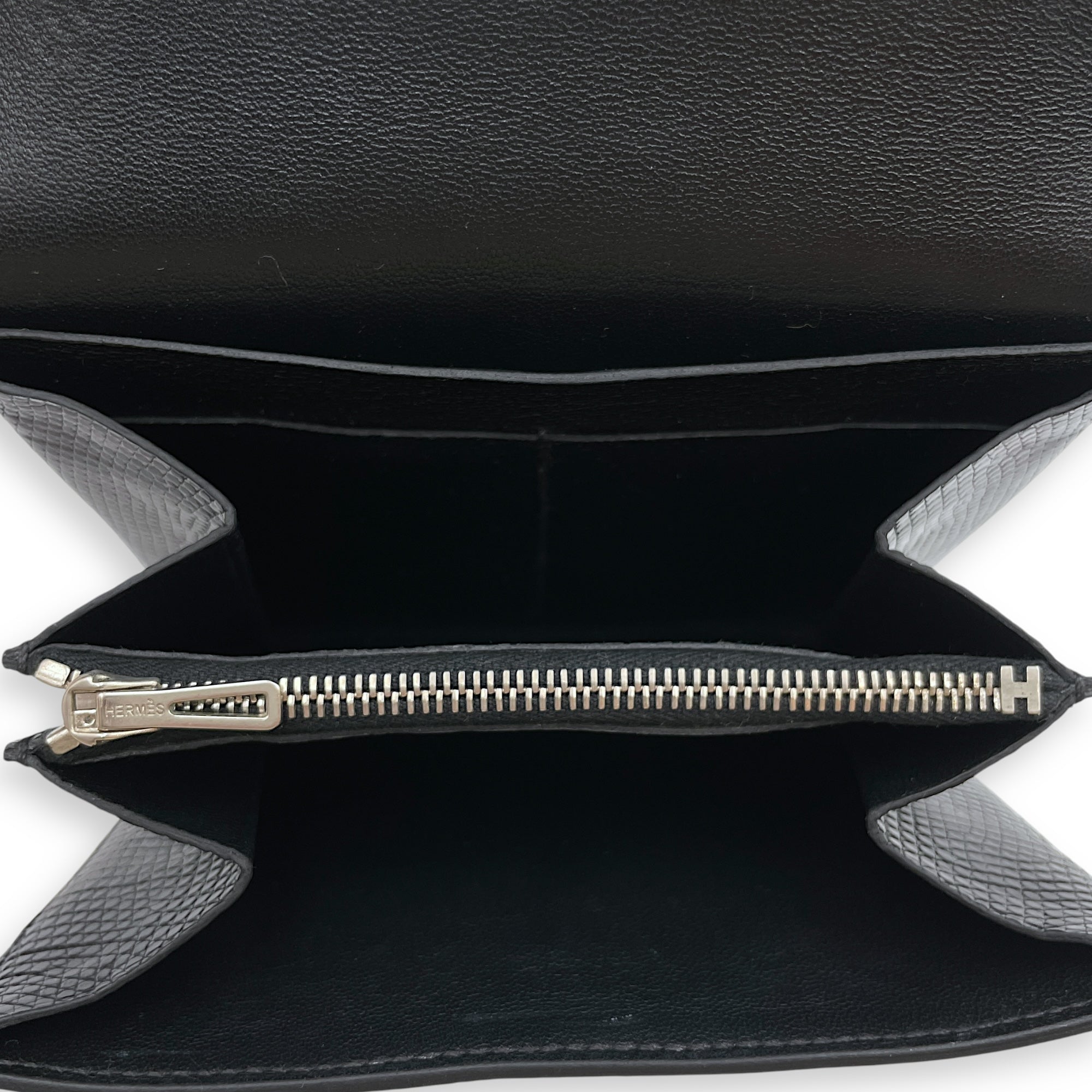 Constance Compact Black Wallet in Lizard Varanus Niloticus, Palladium hardware