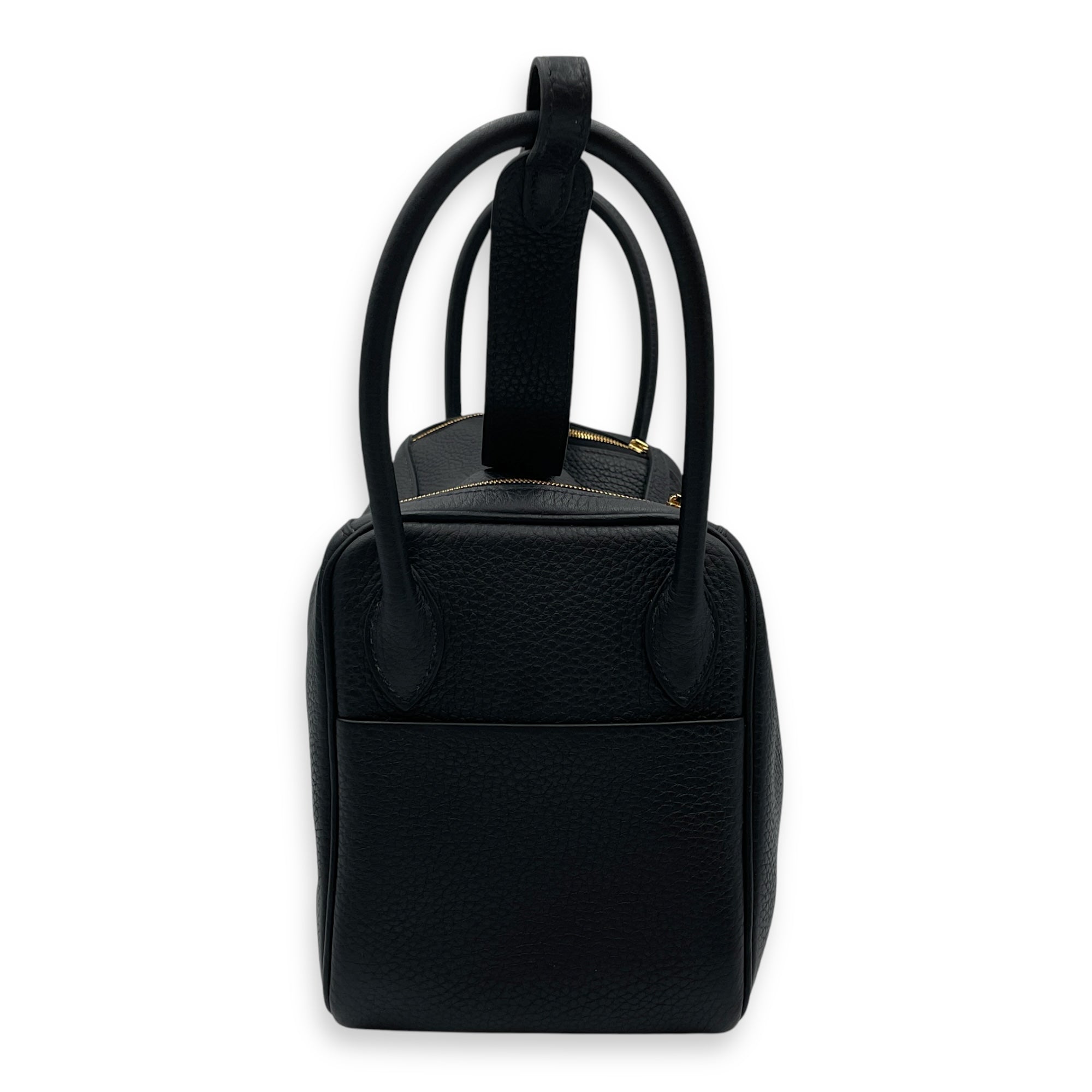 Lindy 26 Black in Clemence, Gold hardware