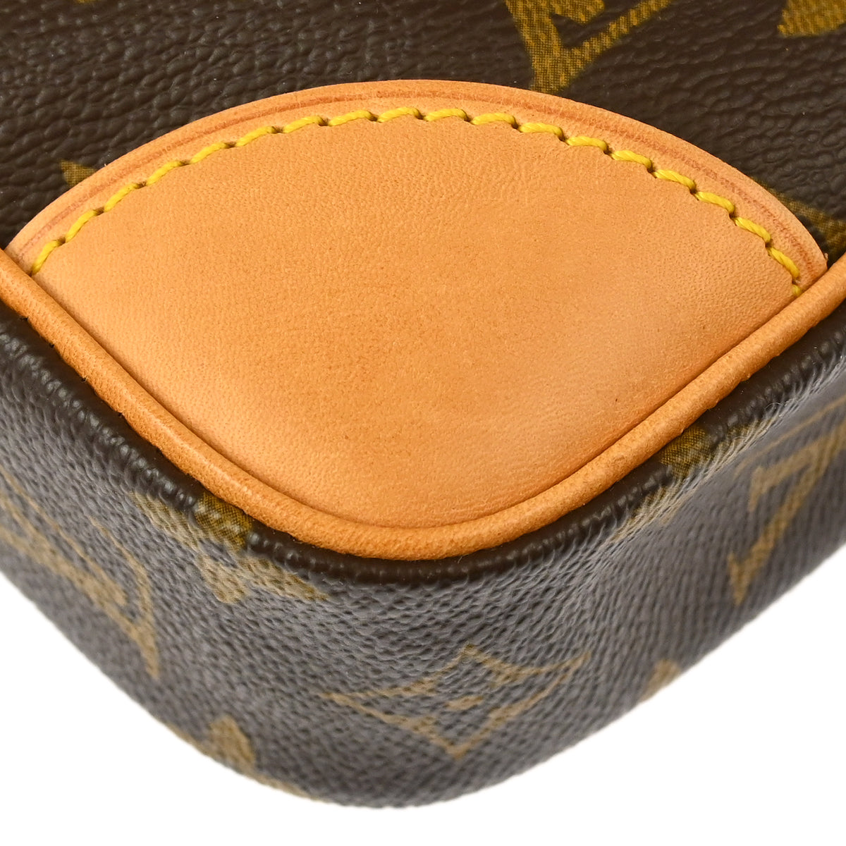 Louis Vuitton 2002 Monogram Marly Dragonne GM Clucth Bag M51825