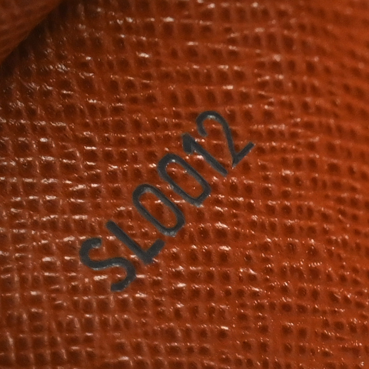 Louis Vuitton 2002 Monogram Marly Dragonne GM Clucth Bag M51825
