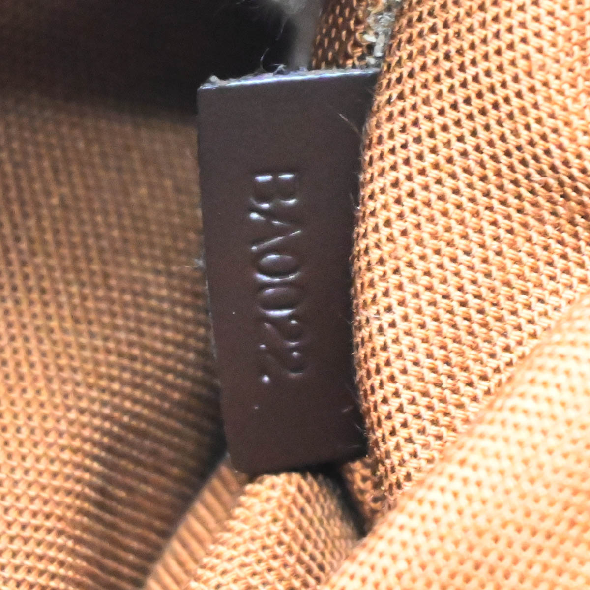 Louis Vuitton 2002 Damier Dorsoduro Shoulder Bag N45251
