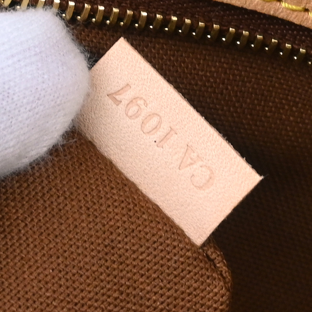 Louis Vuitton 2007 Monogram Batignolles Horizontal Tote Handbag M51154