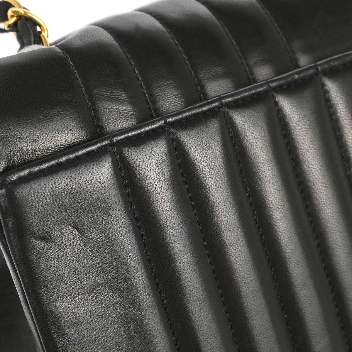 Chanel 1991-1994 Black Lambskin Vertical Stitch Single Flap Shoulder Bag
