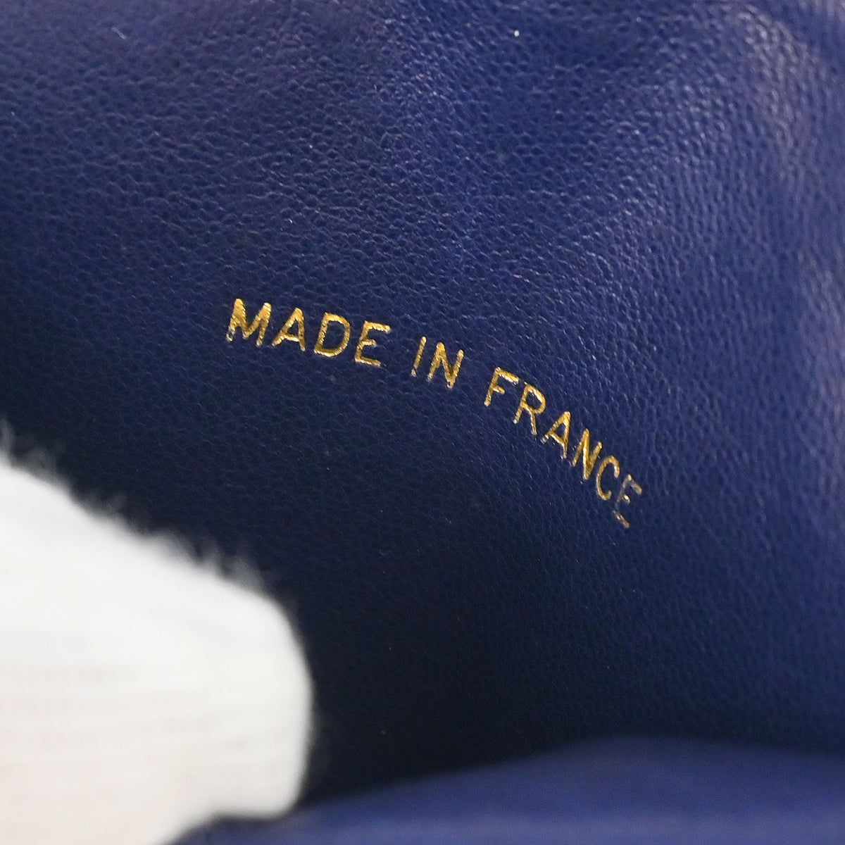 Chanel 1986-1988 Navy Lambskin Bicolore Bifold Wallet