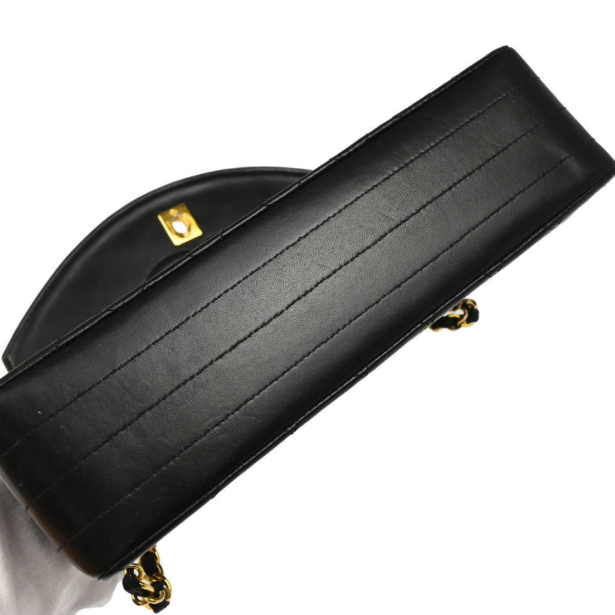 Chanel 1986-1988 Black Lambskin Single Flap Shoulder Bag