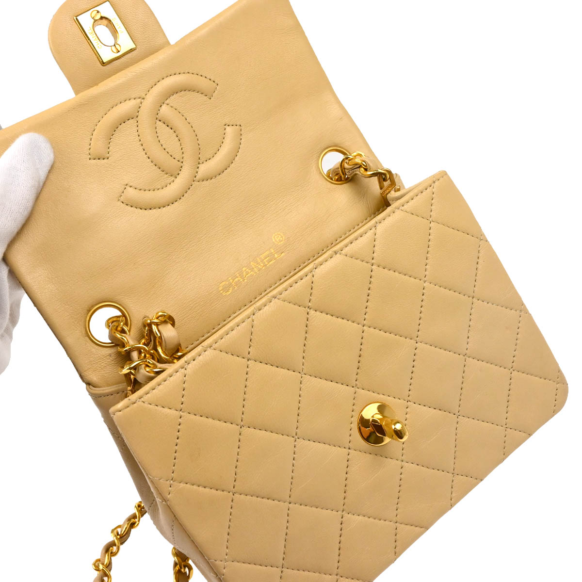 Chanel 1989-1991 Beige Lambskin Mini Classic Square Flap Shoulder Bag 17