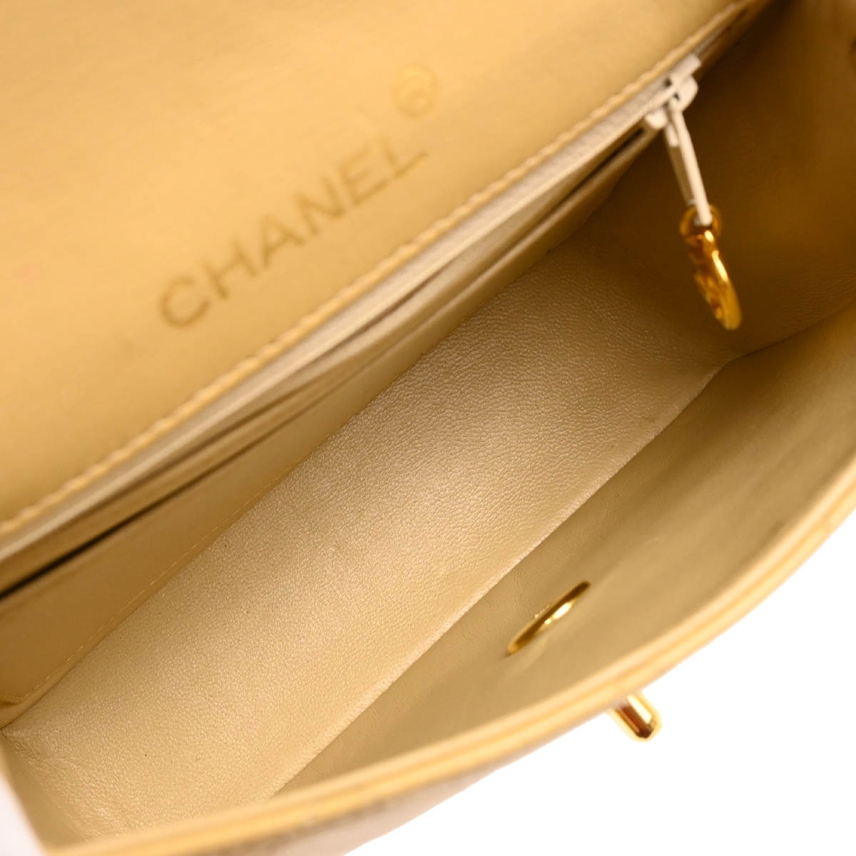 Chanel 1989-1991 Beige Lambskin Mini Classic Square Flap Shoulder Bag 17