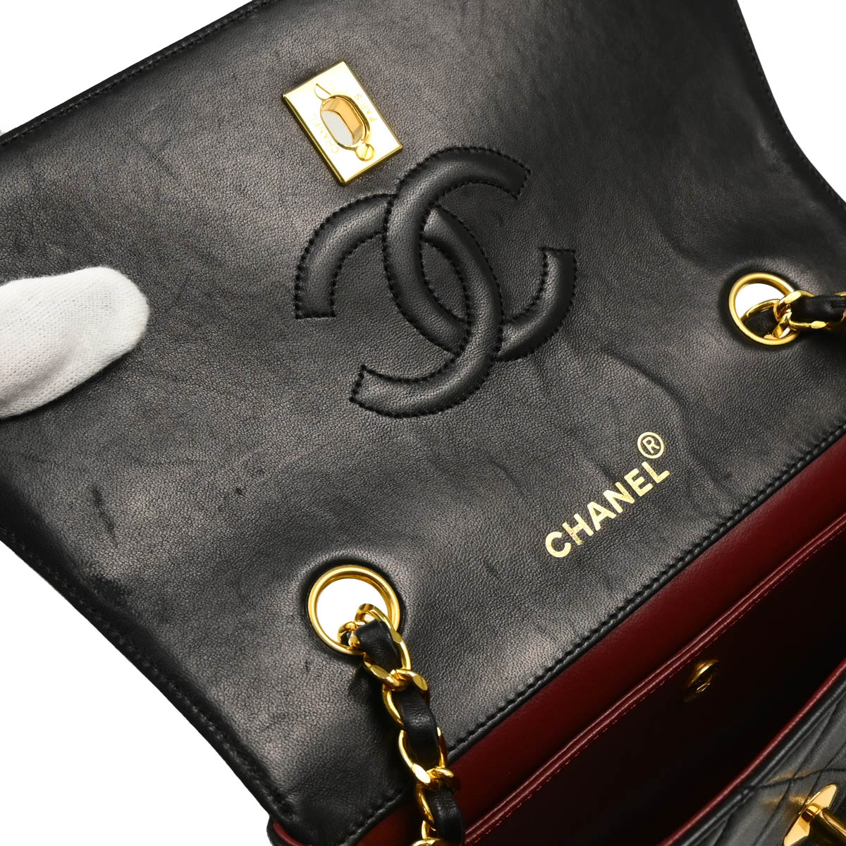 Chanel 1989-1991 Black Lambskin Chain Shoulder Bag