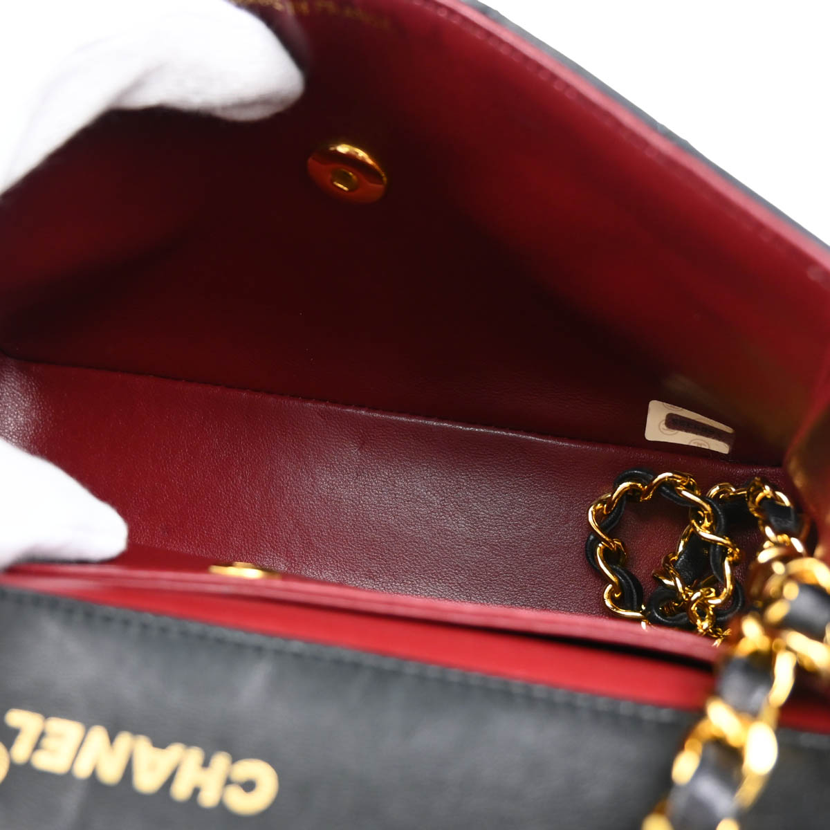 Chanel 1989-1991 Black Lambskin Chain Shoulder Bag