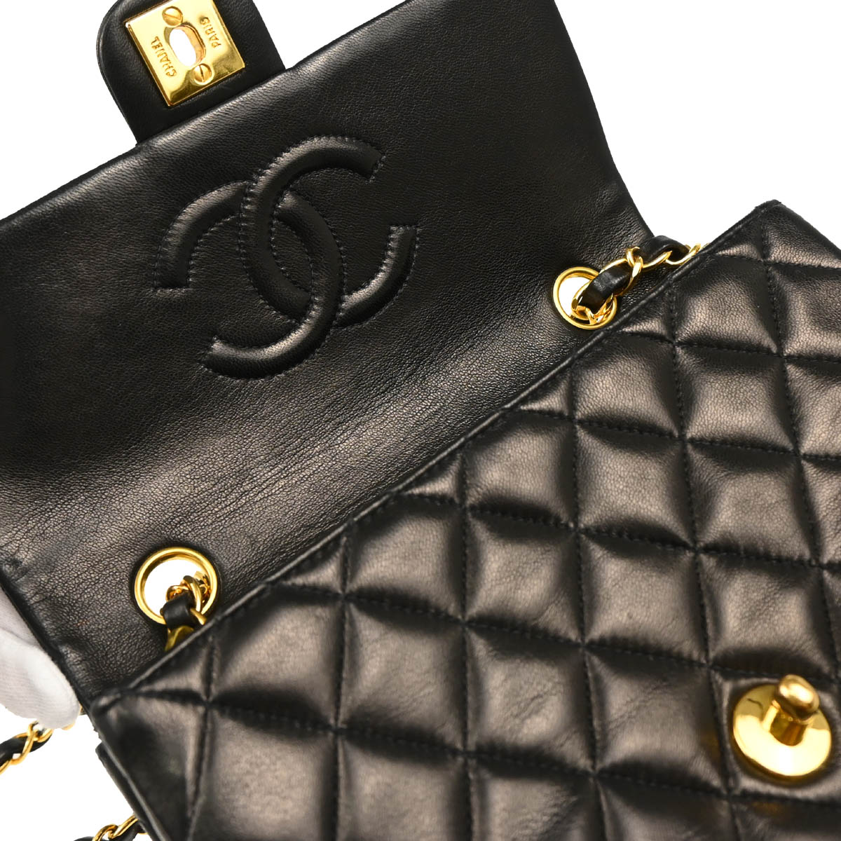 Chanel 1991-1994 Black Lambskin Classic Square Flap Shoulder Bag 20