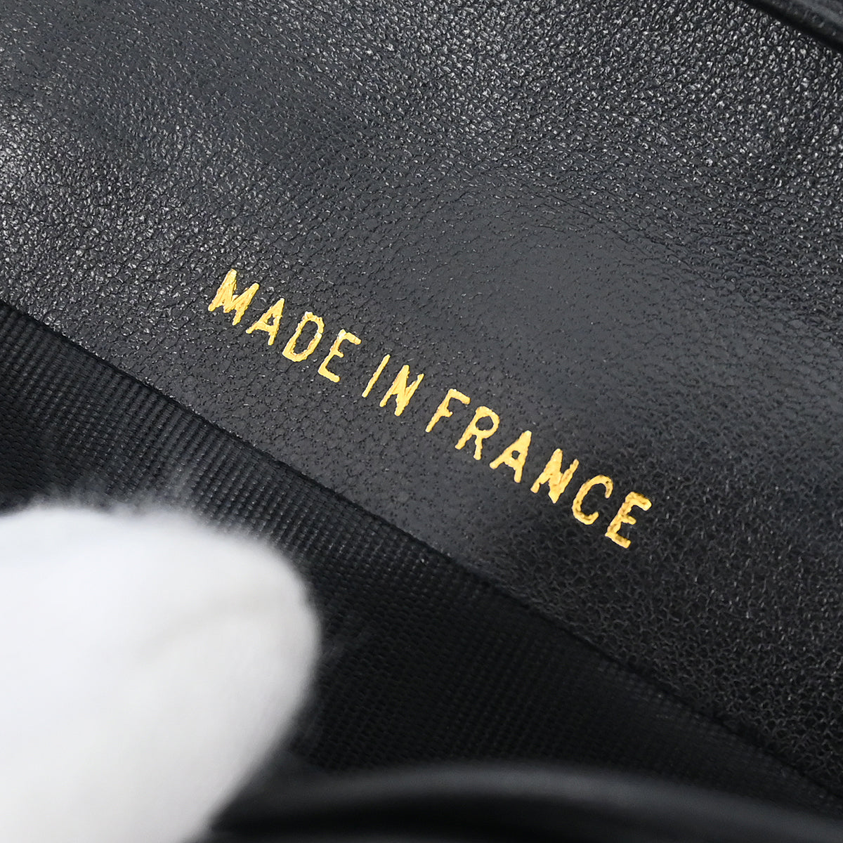 Chanel 1996-1997 Black Caviar Long Bifold Wallet