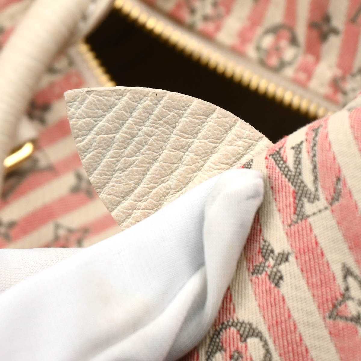 Louis Vuitton 2007 Rouge Monogram Mini Lin Croisette Speedy 30 M95501