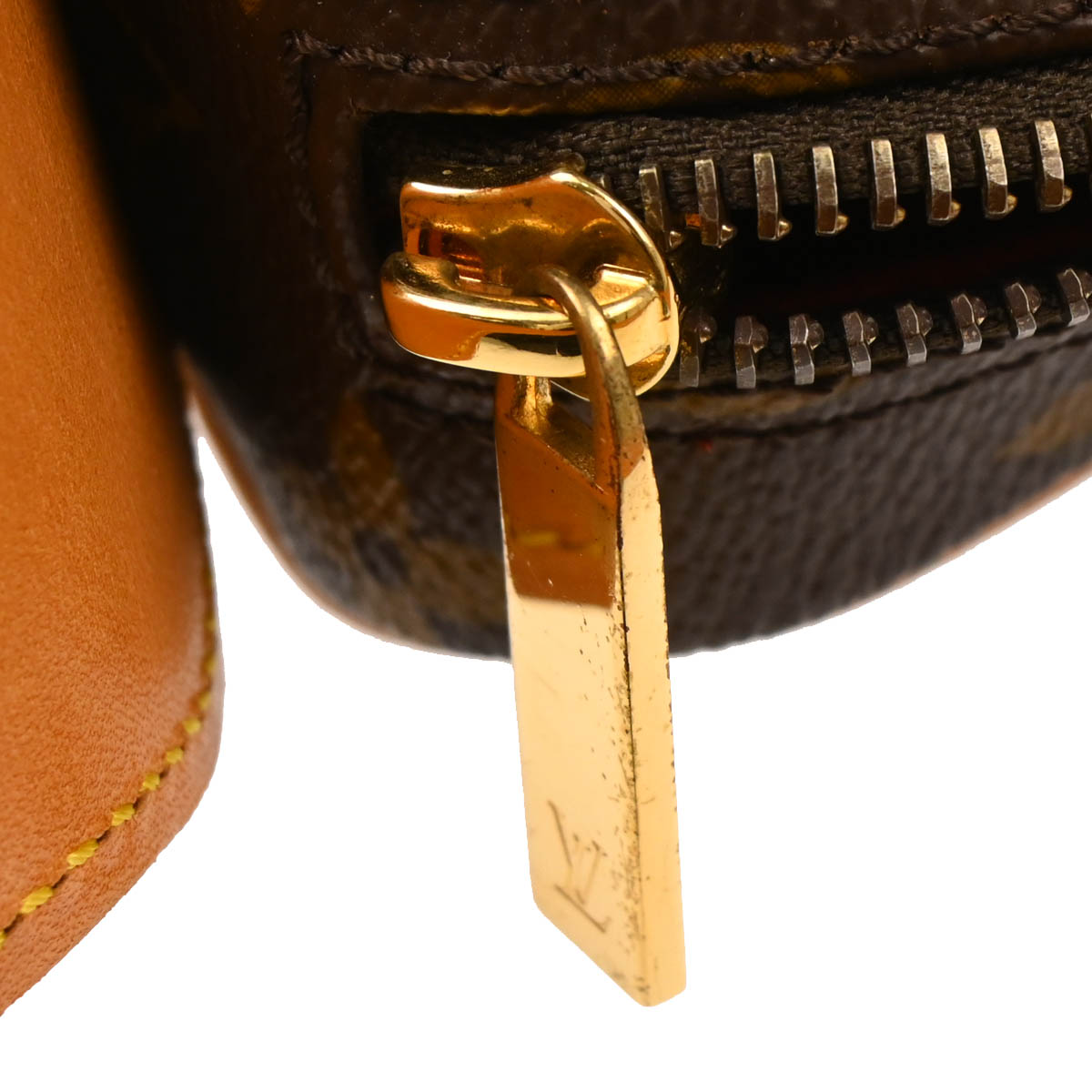 Louis Vuitton 2003 Monogram Croissant MM Handbag M51512