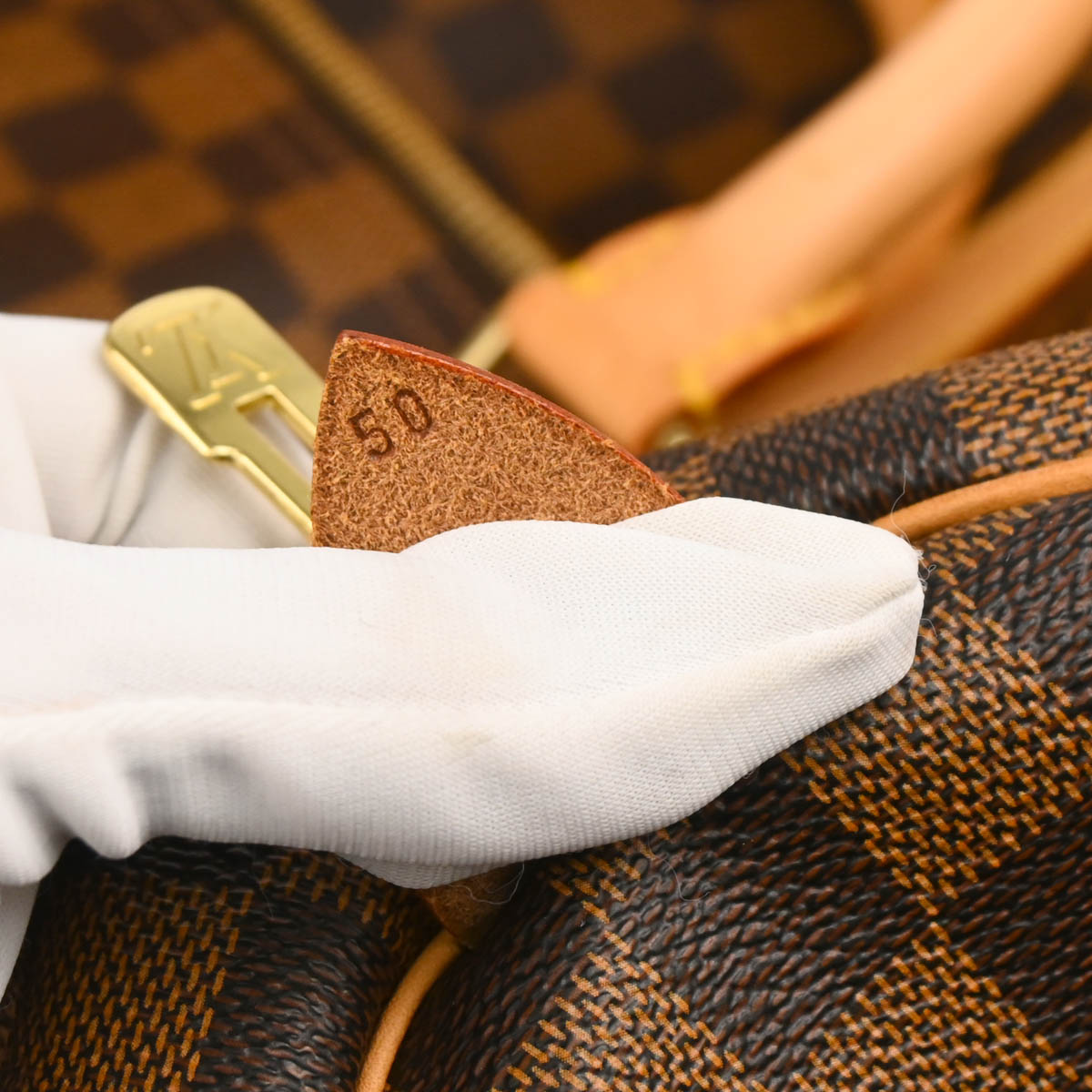 Louis Vuitton 2004 Damier Keepall 50 Travel Duffle Handbag