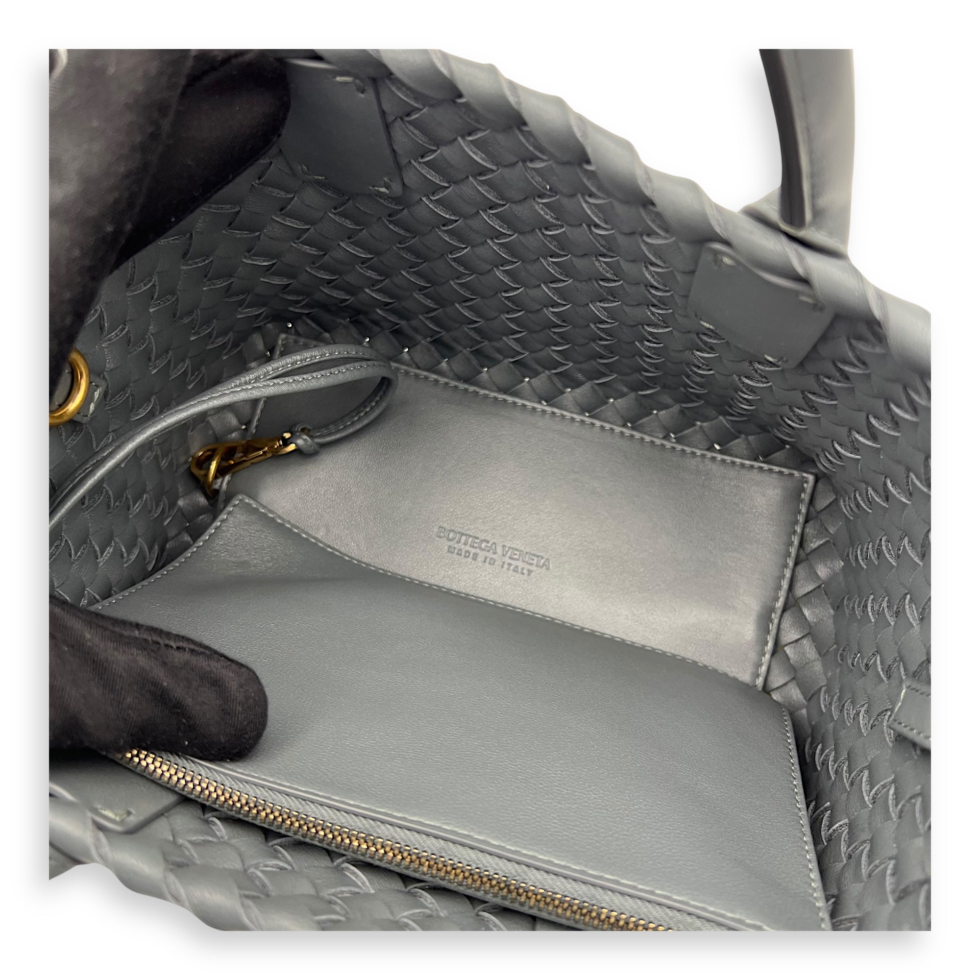 Cabat Top Handle Bag Grey in Lambskin, Silver hardware