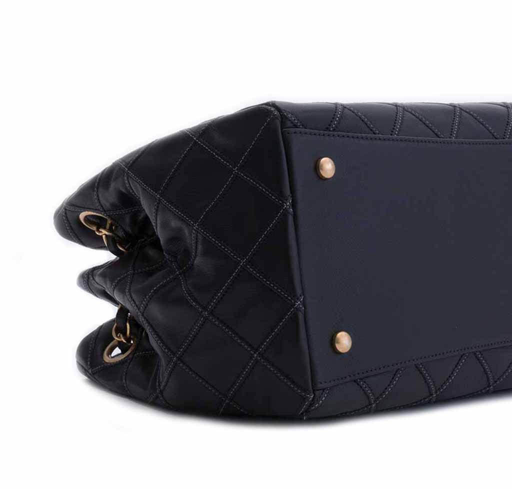 Chanel Sac Accordion Bag Black
