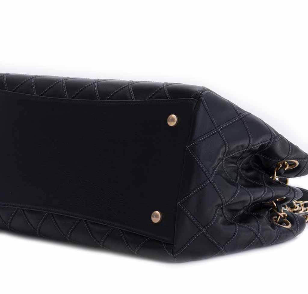 Chanel Sac Accordion Bag Black