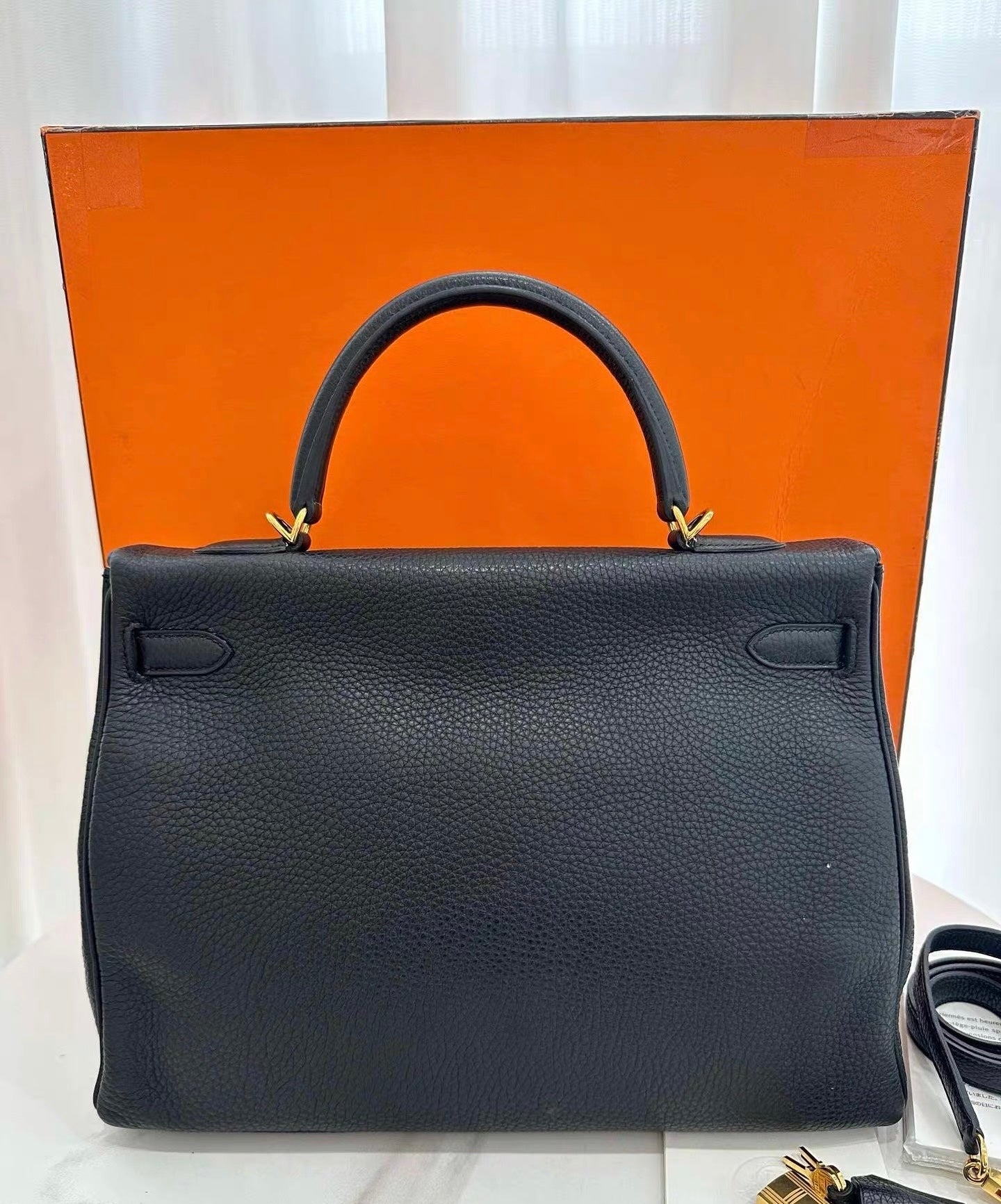 Hermes black Taurillon Clemence leather Kelly 35 handbag