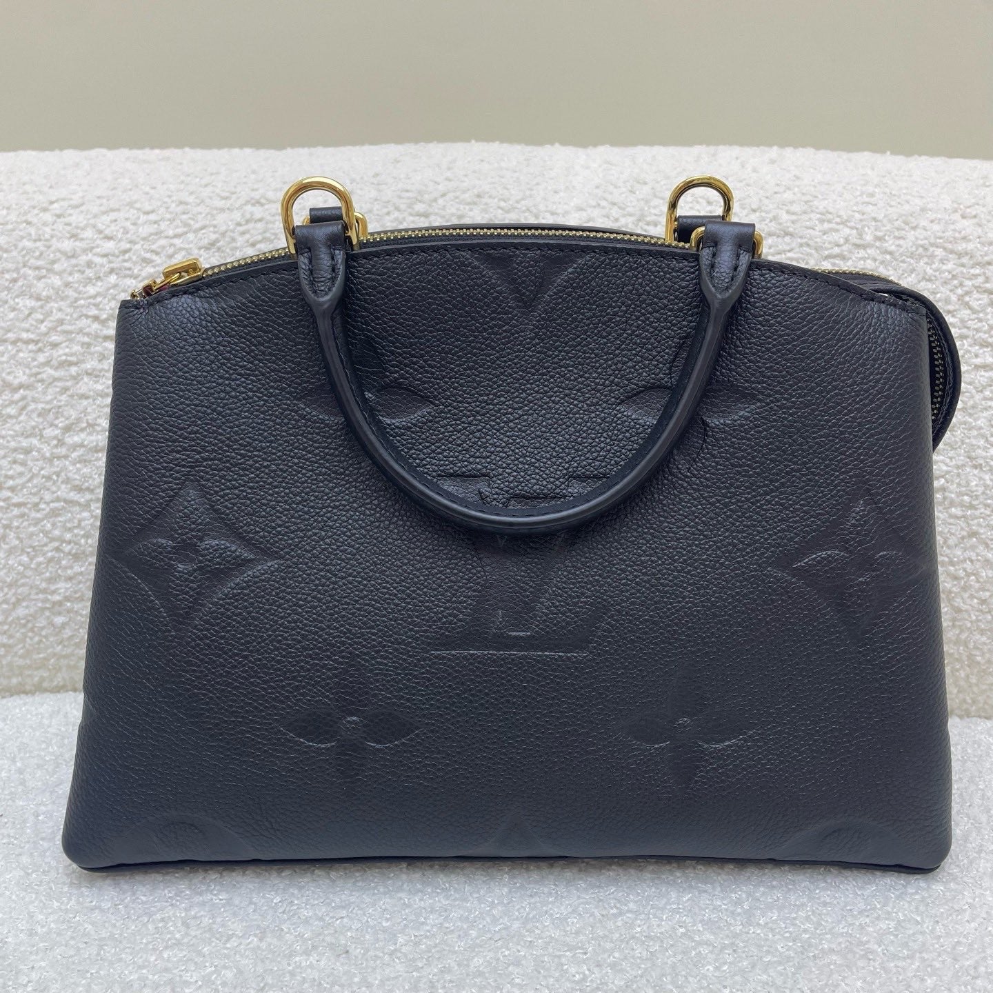 2022 LV Louis Vuitton black full leather petit palais new Montaigne chip model
