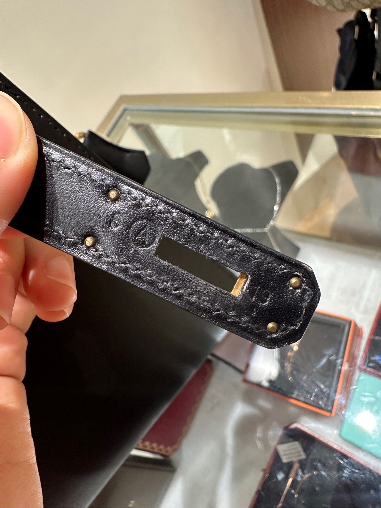 1997 Hermès Kelly 32 Box Calf Leather, Gold Hardware ◯A Stamp