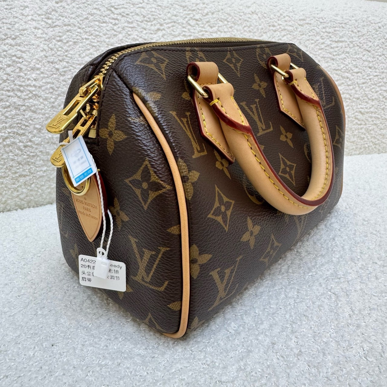 LOUIS VUITTON Monogram Speedy Bandoulière 20 Bag
