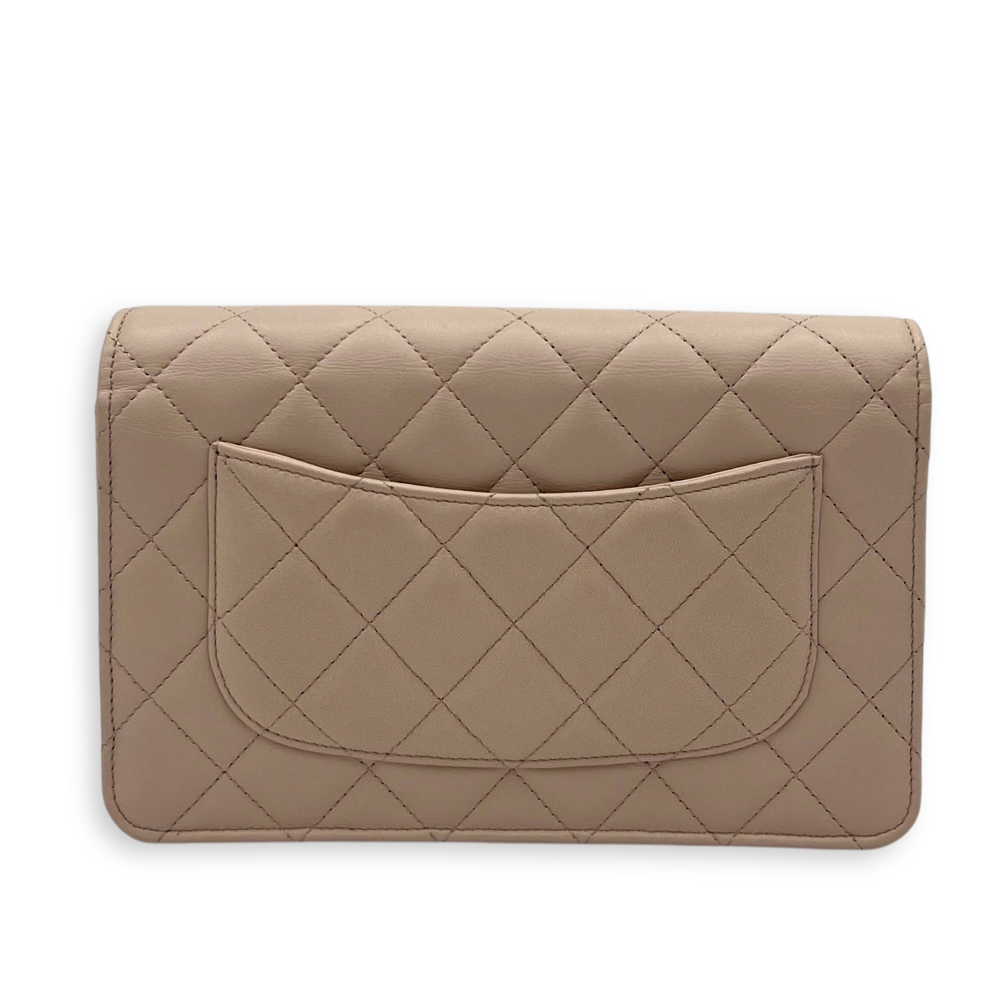 22C Pearl Crush Pink Wallet On Chain in Lambskin, Gold hardware