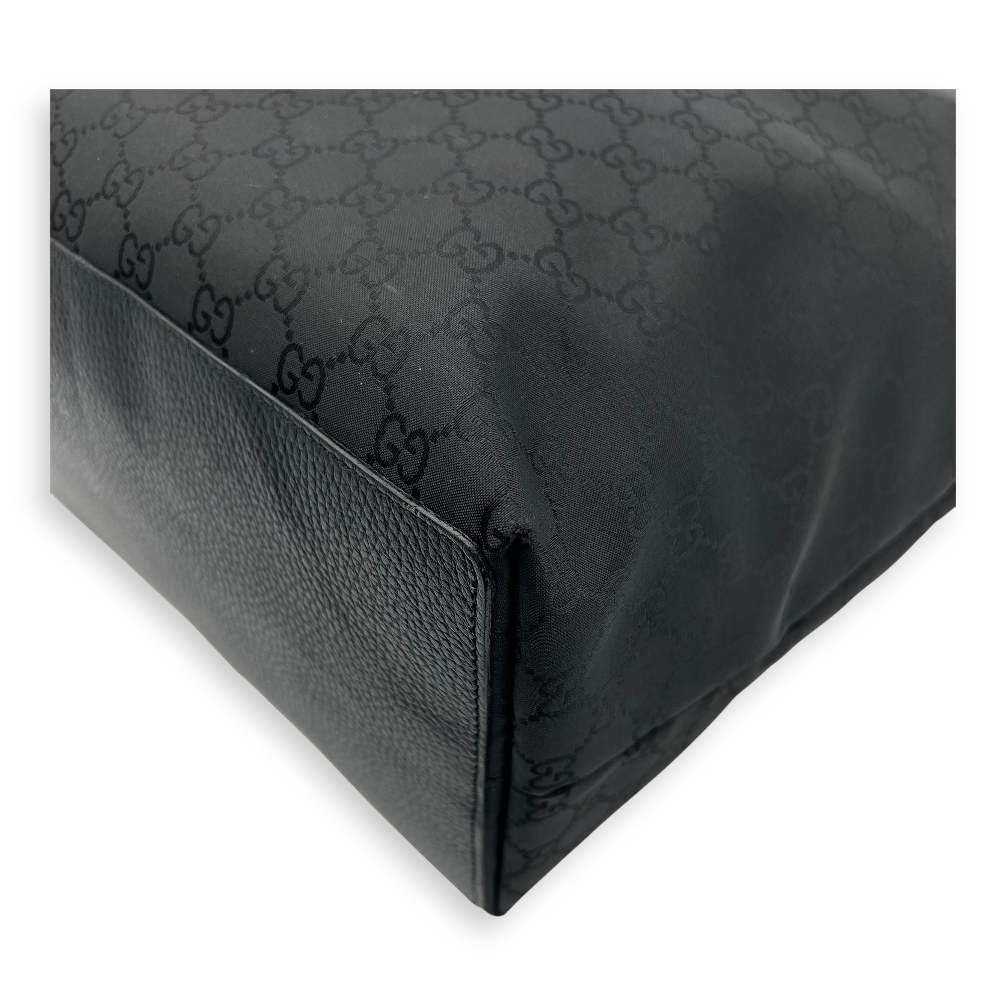 Tote Top Handle Bag Medium Black in Calfskin, Silver hardware